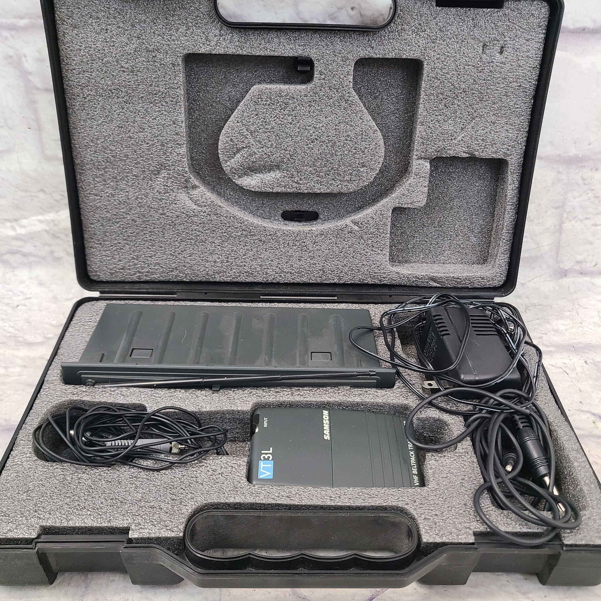 Samson VR3TD VHF Wireless Lapel Microphone