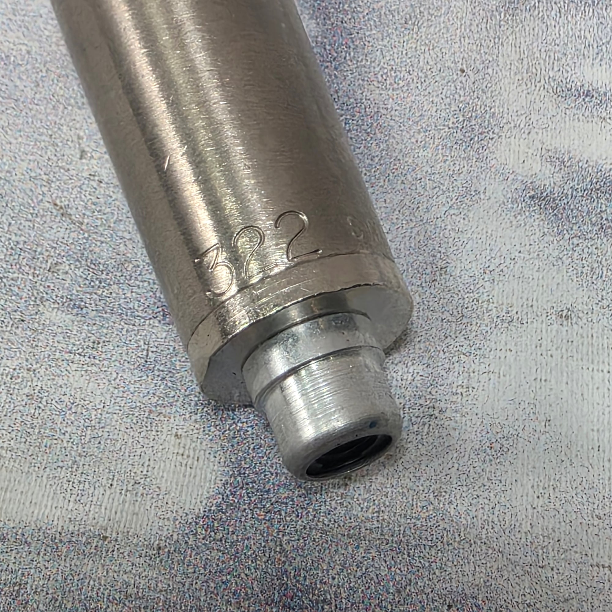 Switchcraft 322 XLR Female to RCA