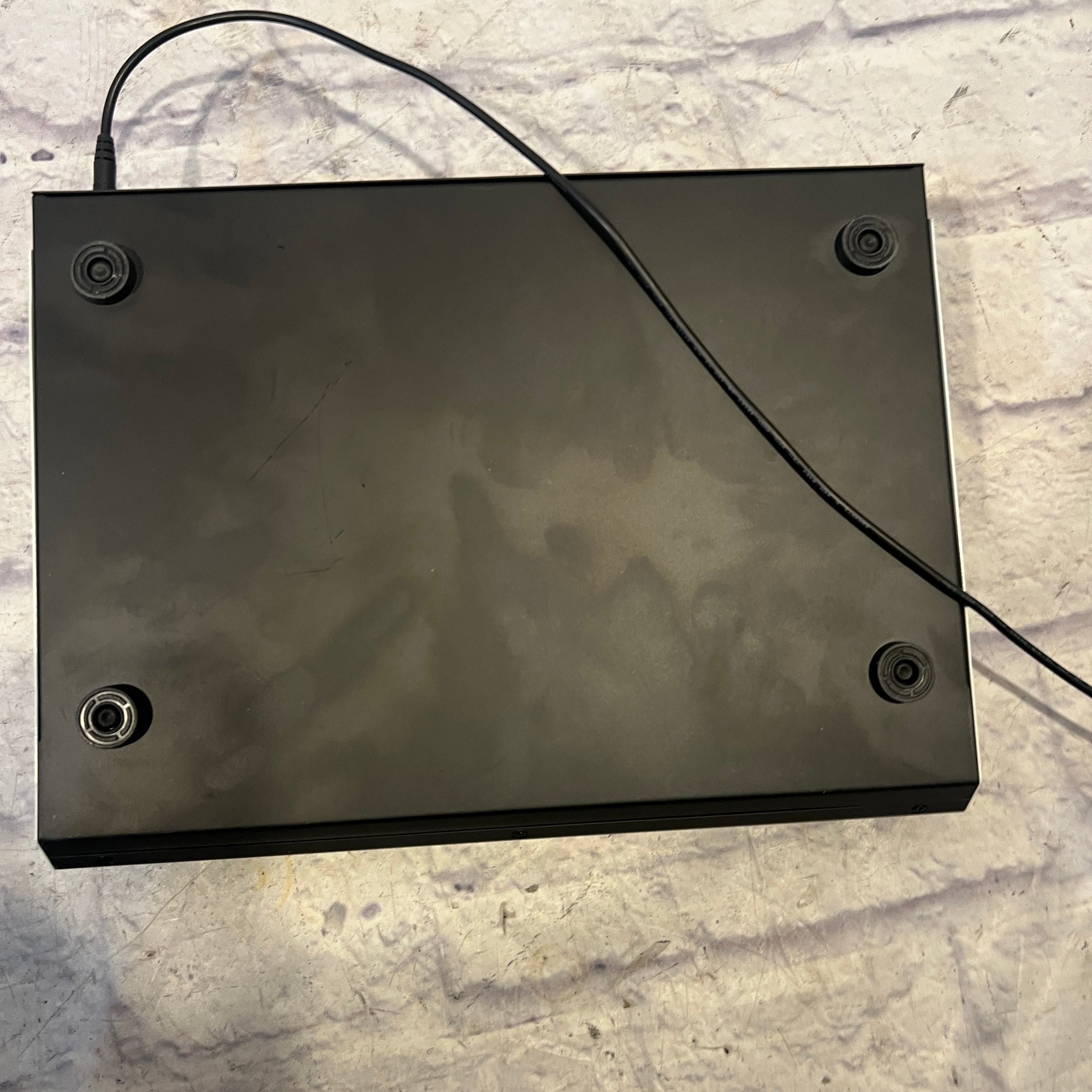 Riworal UX06-BT 6 Channel Passive Mixer with fx and Bluetooth