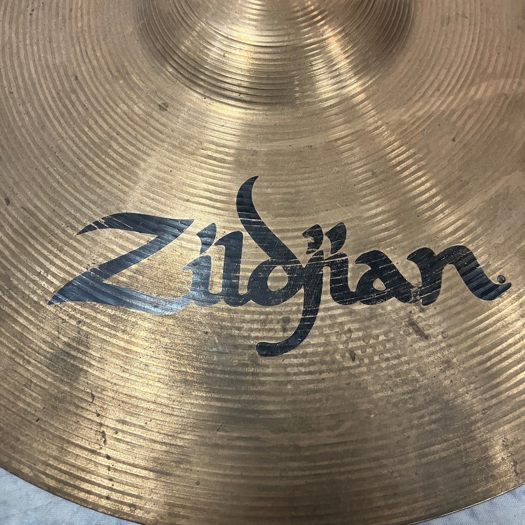 Zildjian ZBT 14 Inch Crash Cymbal