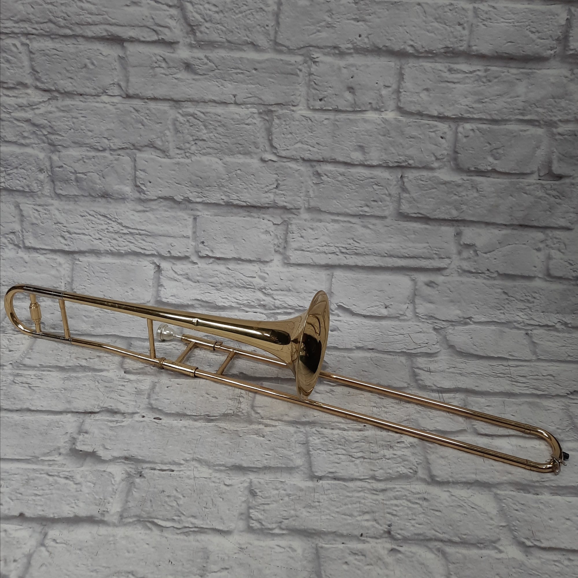 Oxford Student Trombone with case and mouthpiece