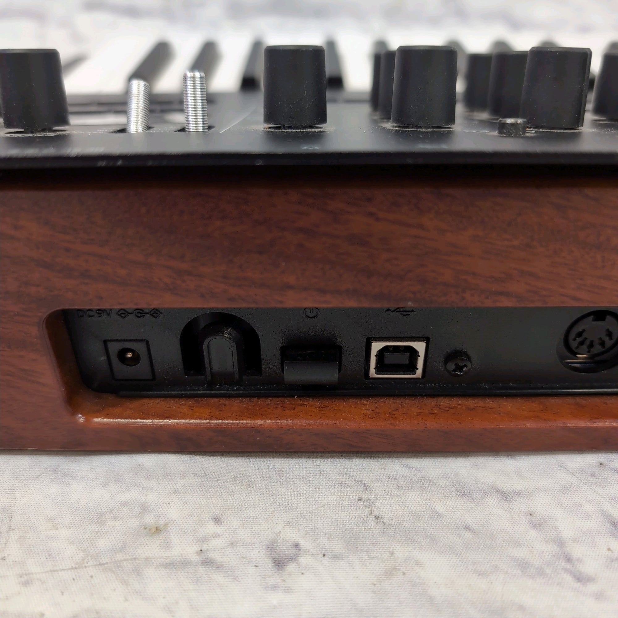 Korg Minilogue XD Polyphonic Analogue Synthesizer Synth