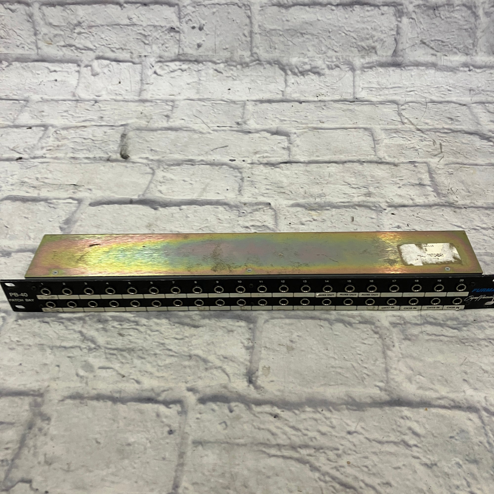 Long Patchbay Rack Furman PB-40 Patch Bay Rack Unit - Evolution Music