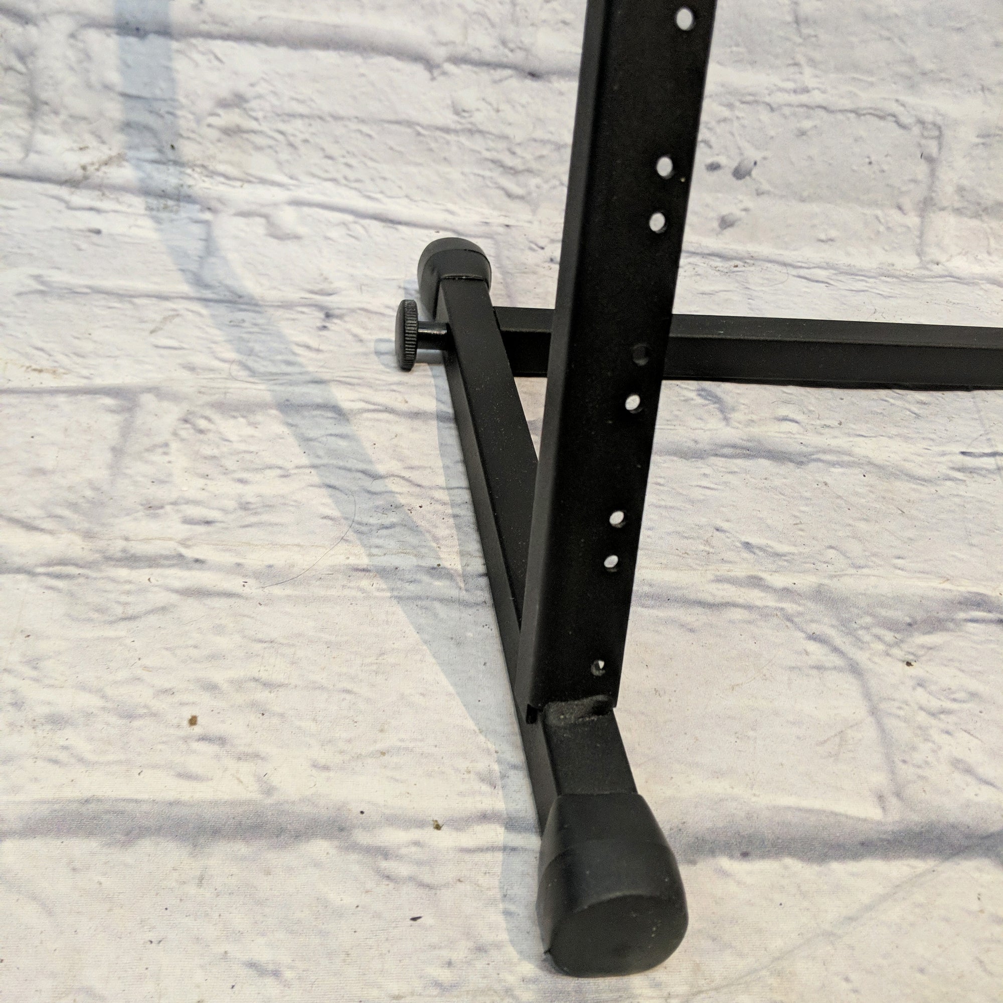 Unknown Desktop 11 Count Rack Stand Rack