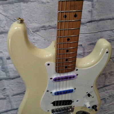 Fender Black Label MIM Stratocaster Cream