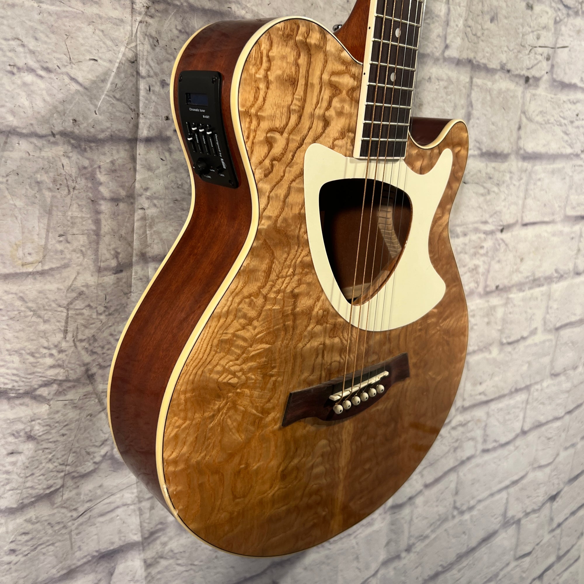 Gosila TL0-190CEQNAT Acoustic Electric Guitar