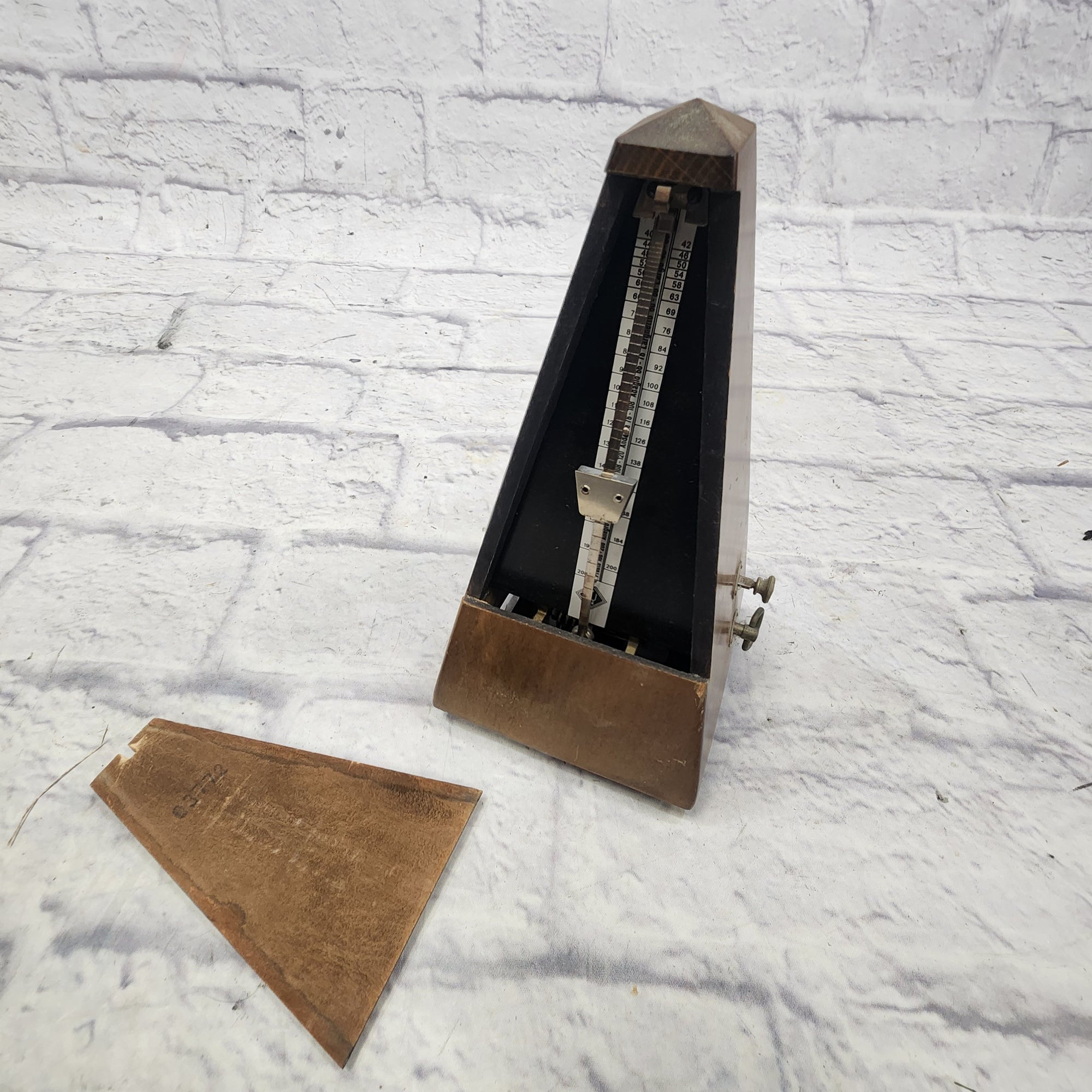 Wittner Wooden Metronome Metronome