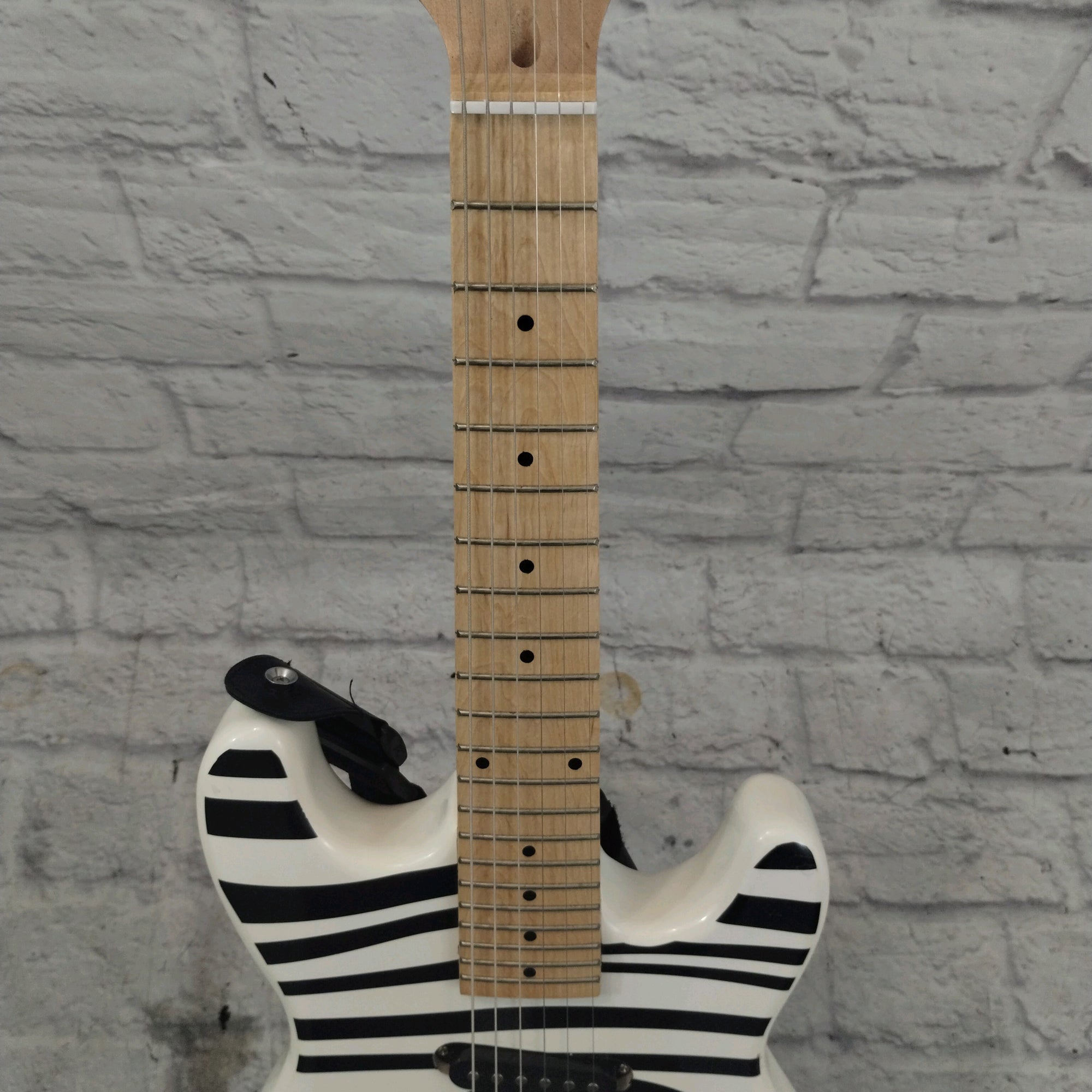 BG Mini Strat "White Tiger" Electric Guitar