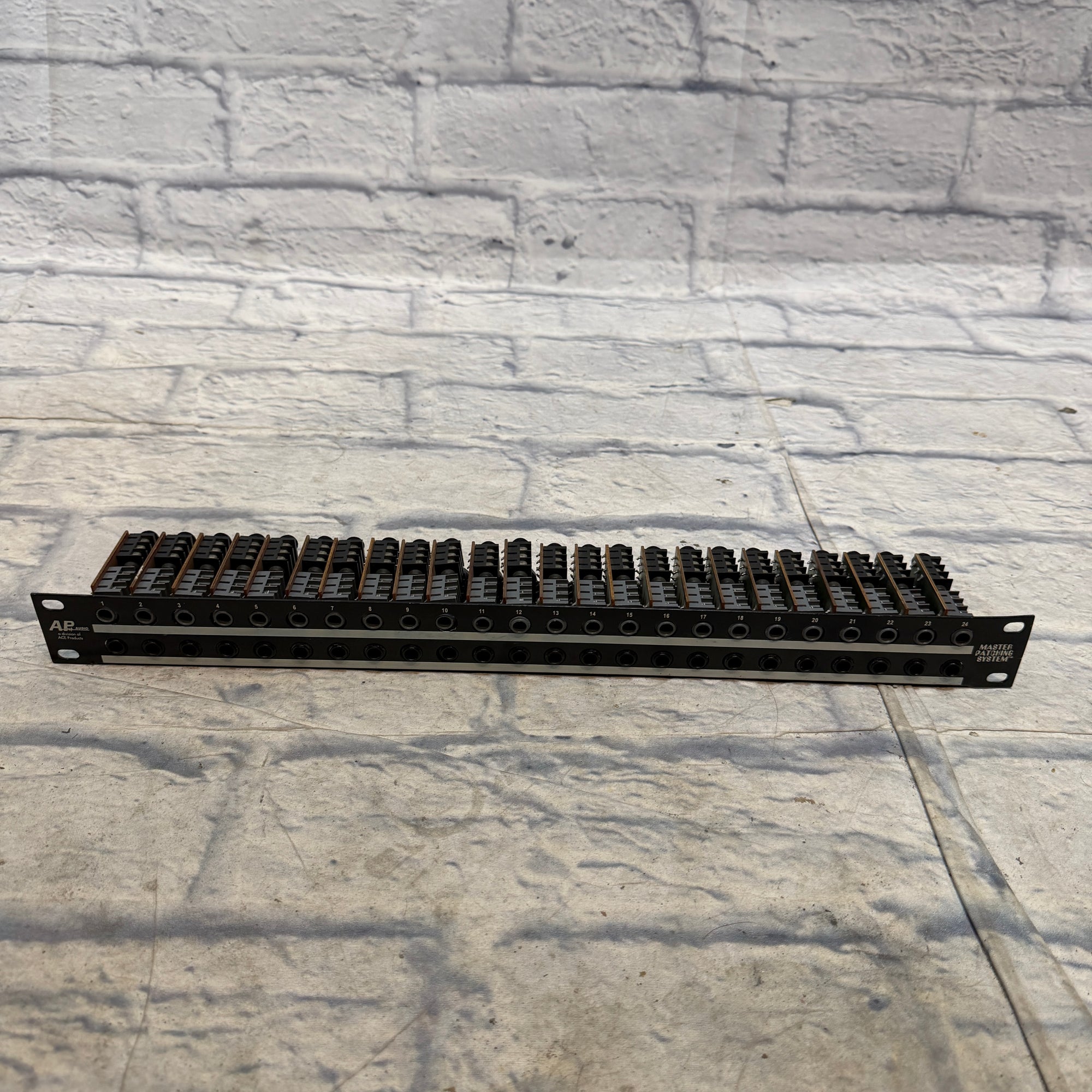 AP Audio Master Patching System Rack Patchbay