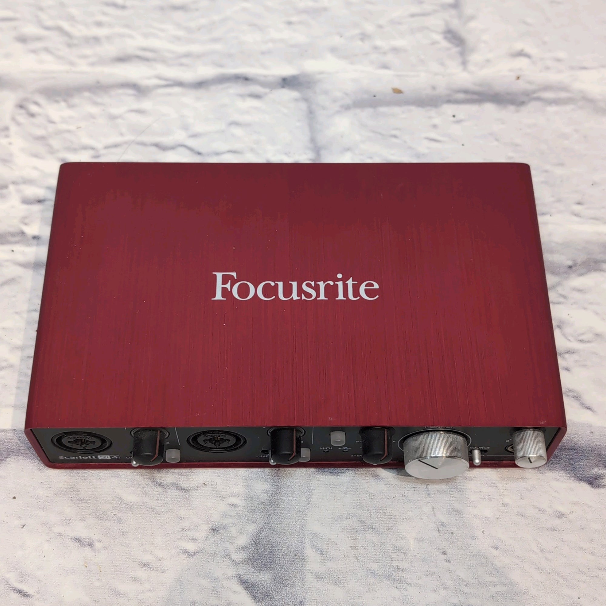 Focusrite Scarlett 2i4 2nd Gen USB Audio Interface
