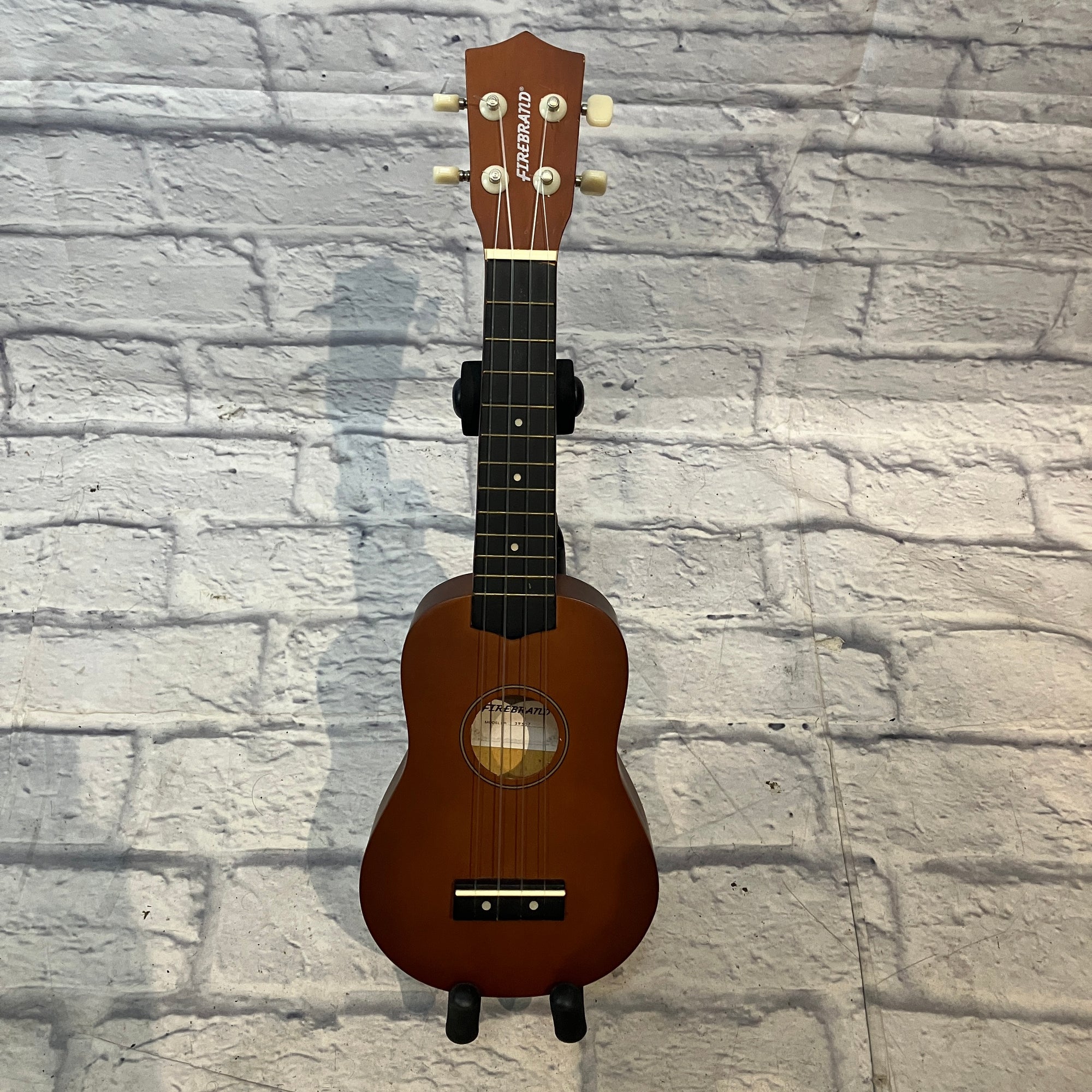 Firebrand Ukulele w/ bag