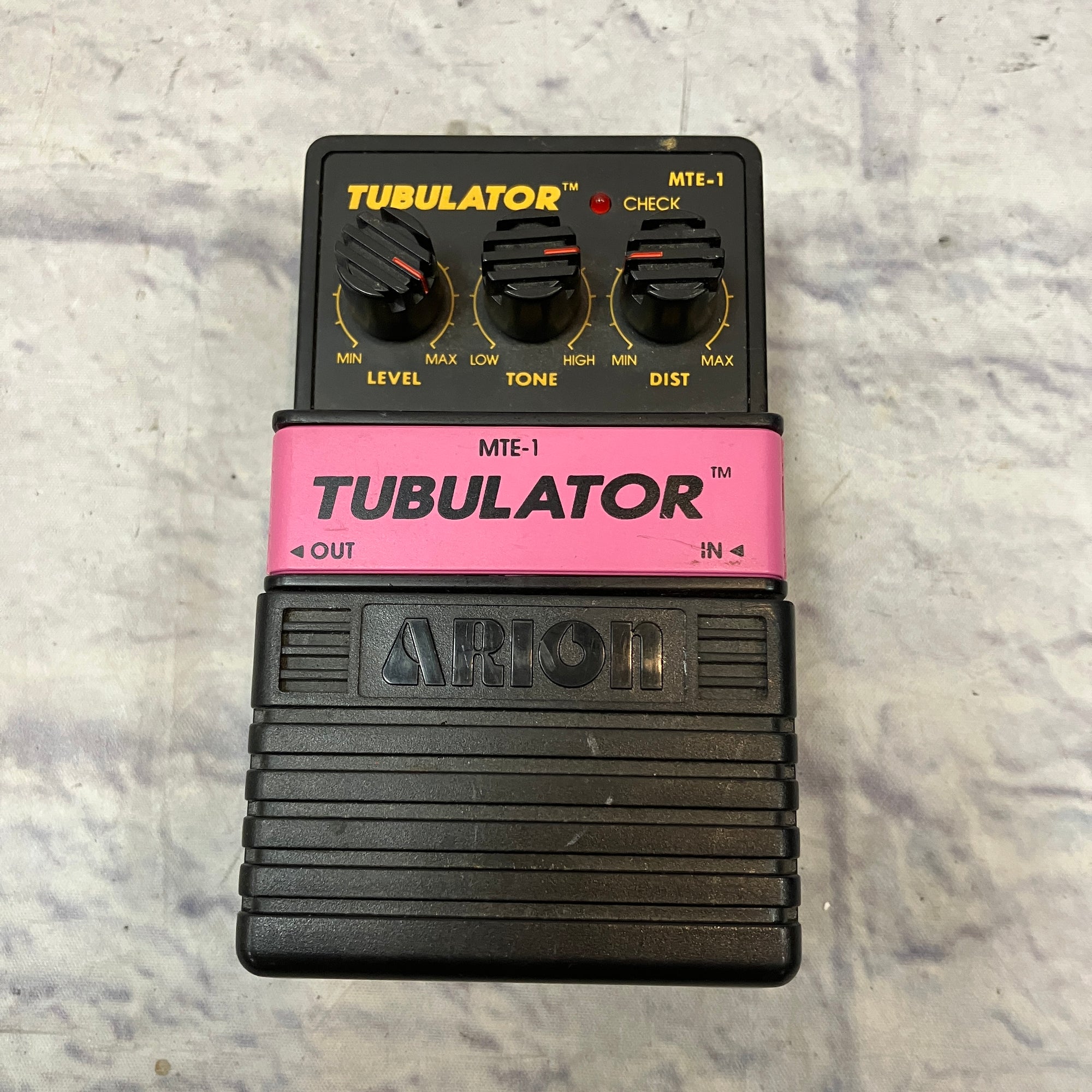 Arion Tubulator MET-1  Effects Pedal