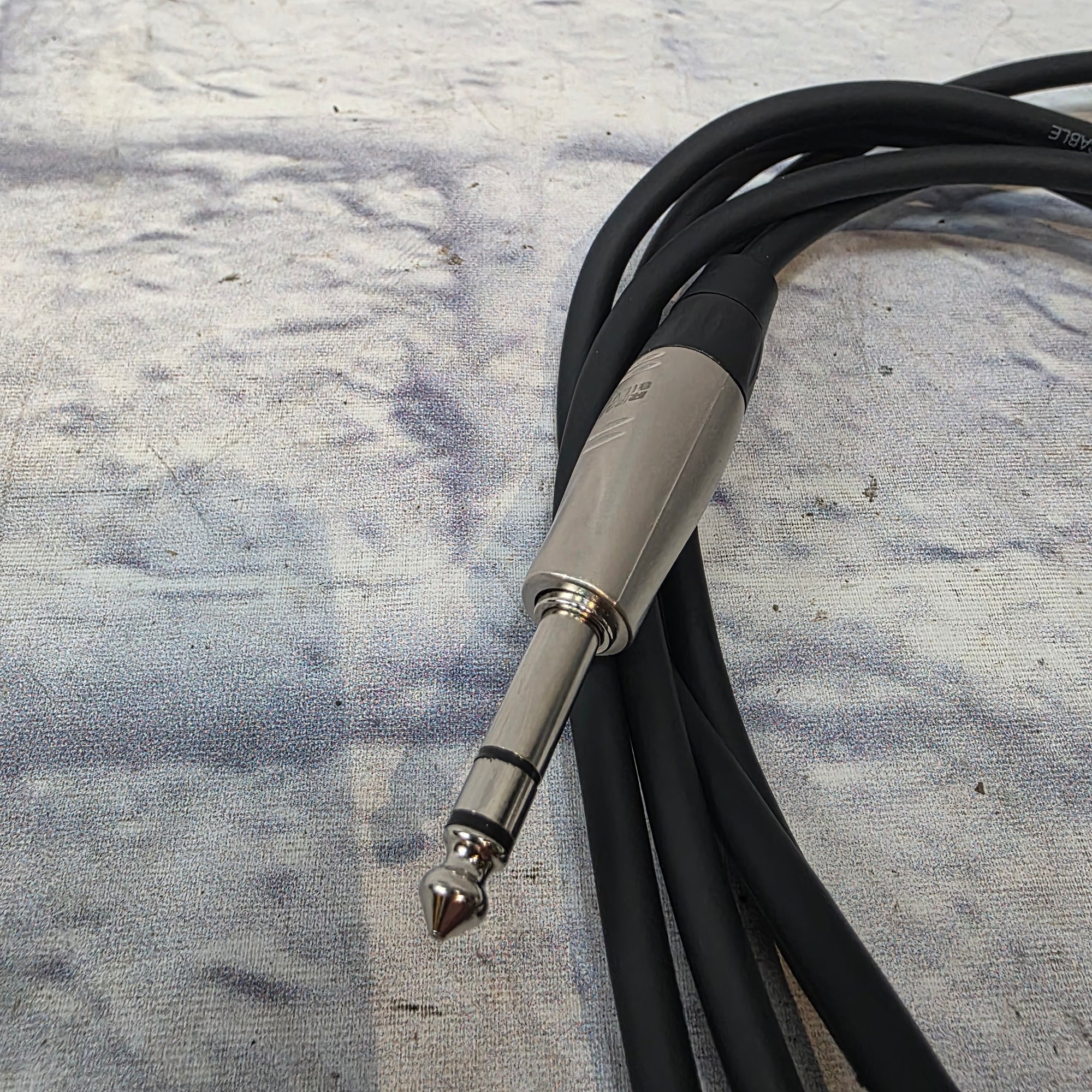 Hosa ( 10 foot) XLR To Quarter Inch Cables