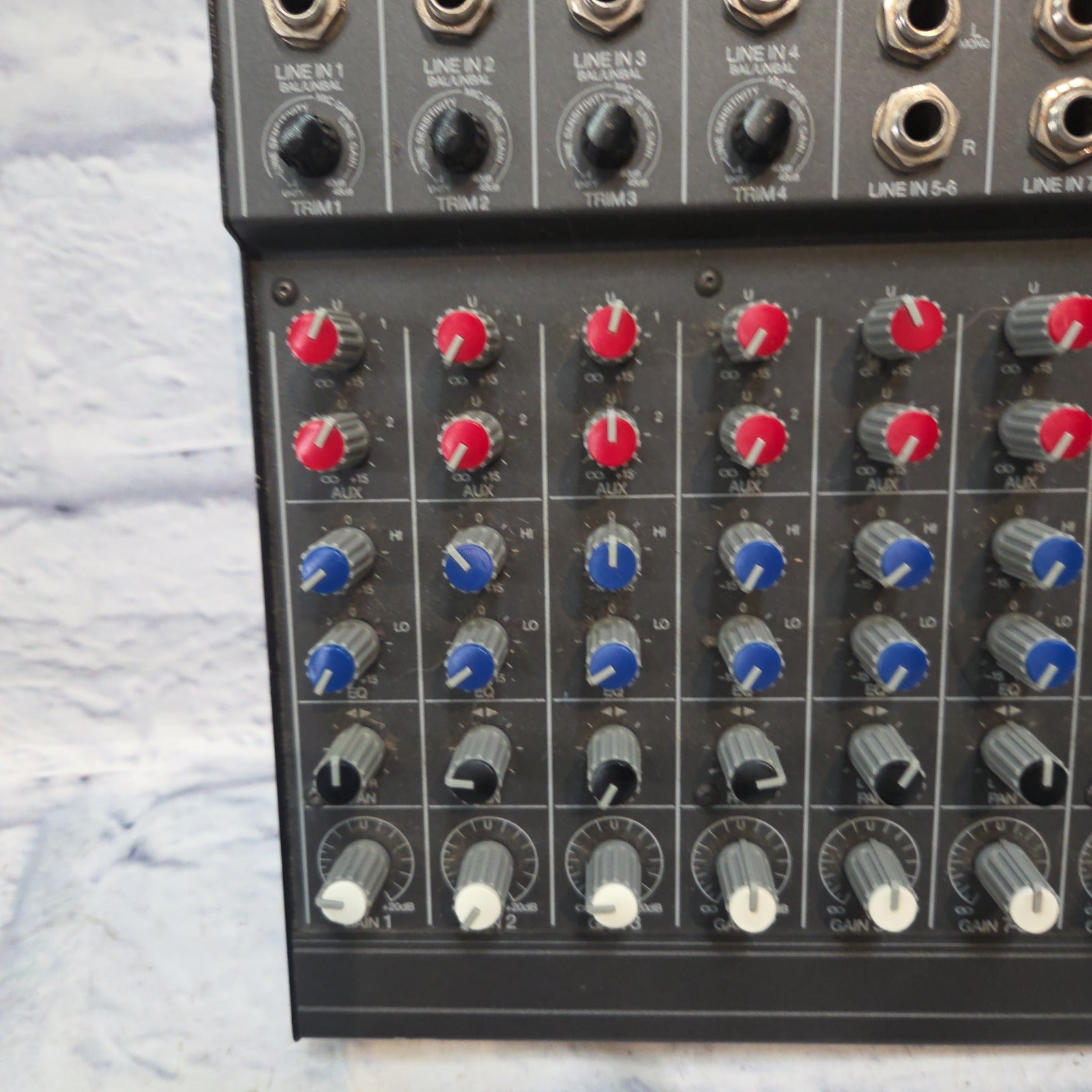 Mackie Micro Series 1202 12 Channel Mic/Line Mixer
