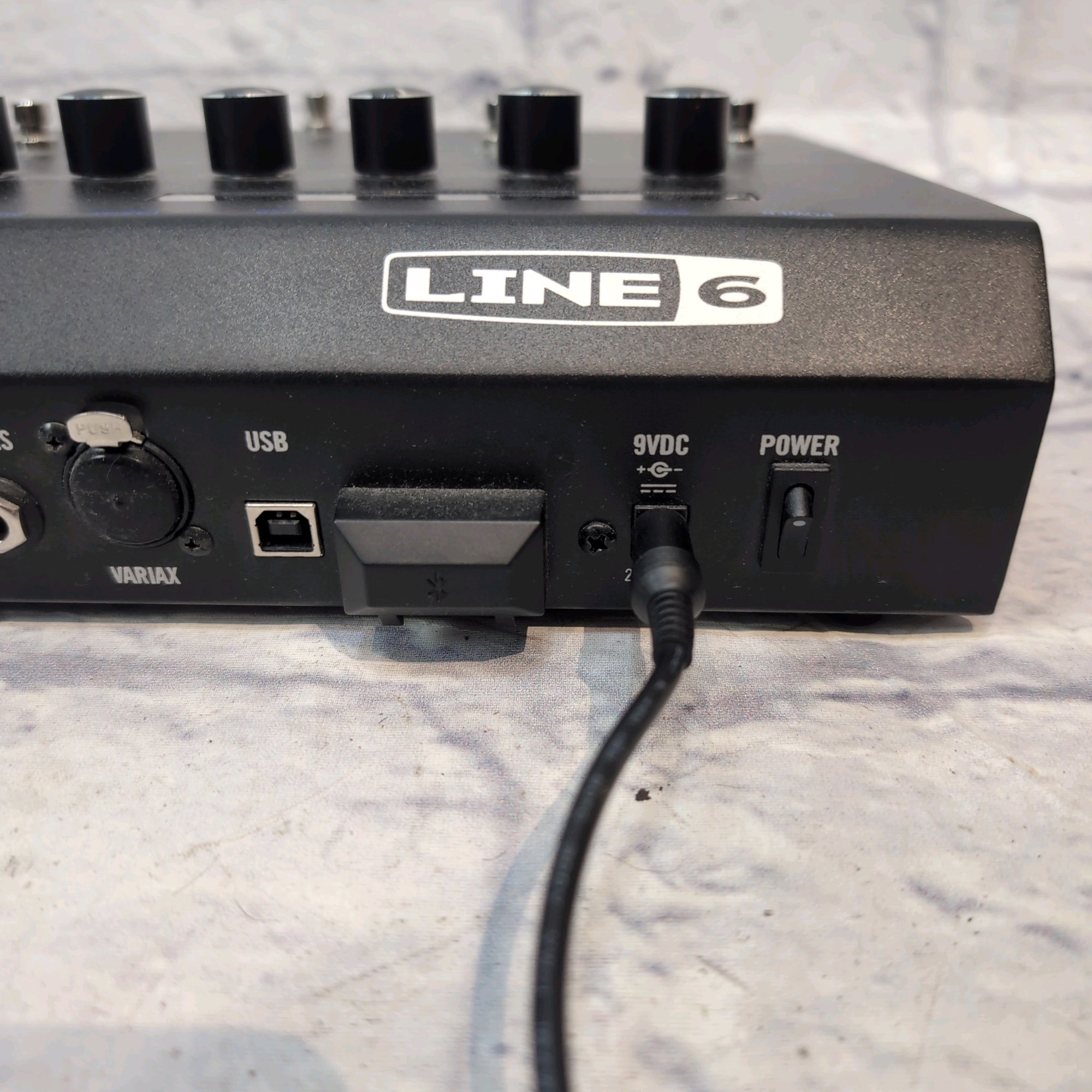 Line 6 Firehawk Guitar Multi Effect FX Effects Pedal Floorboard w/ Case