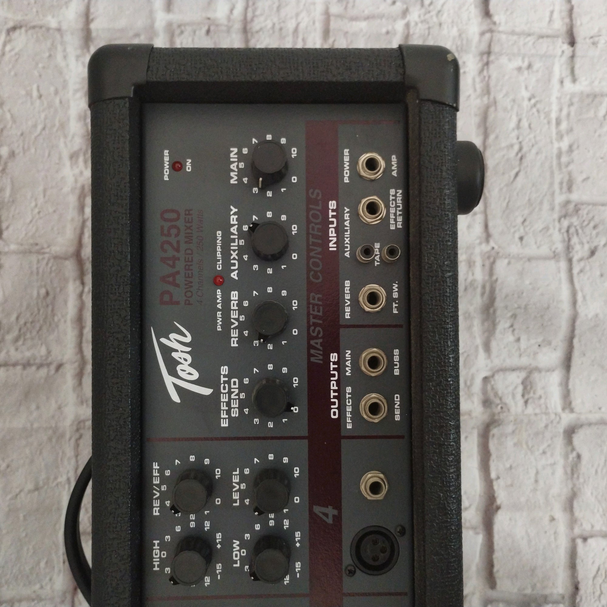 Tosh PA4250 Powered Mixer