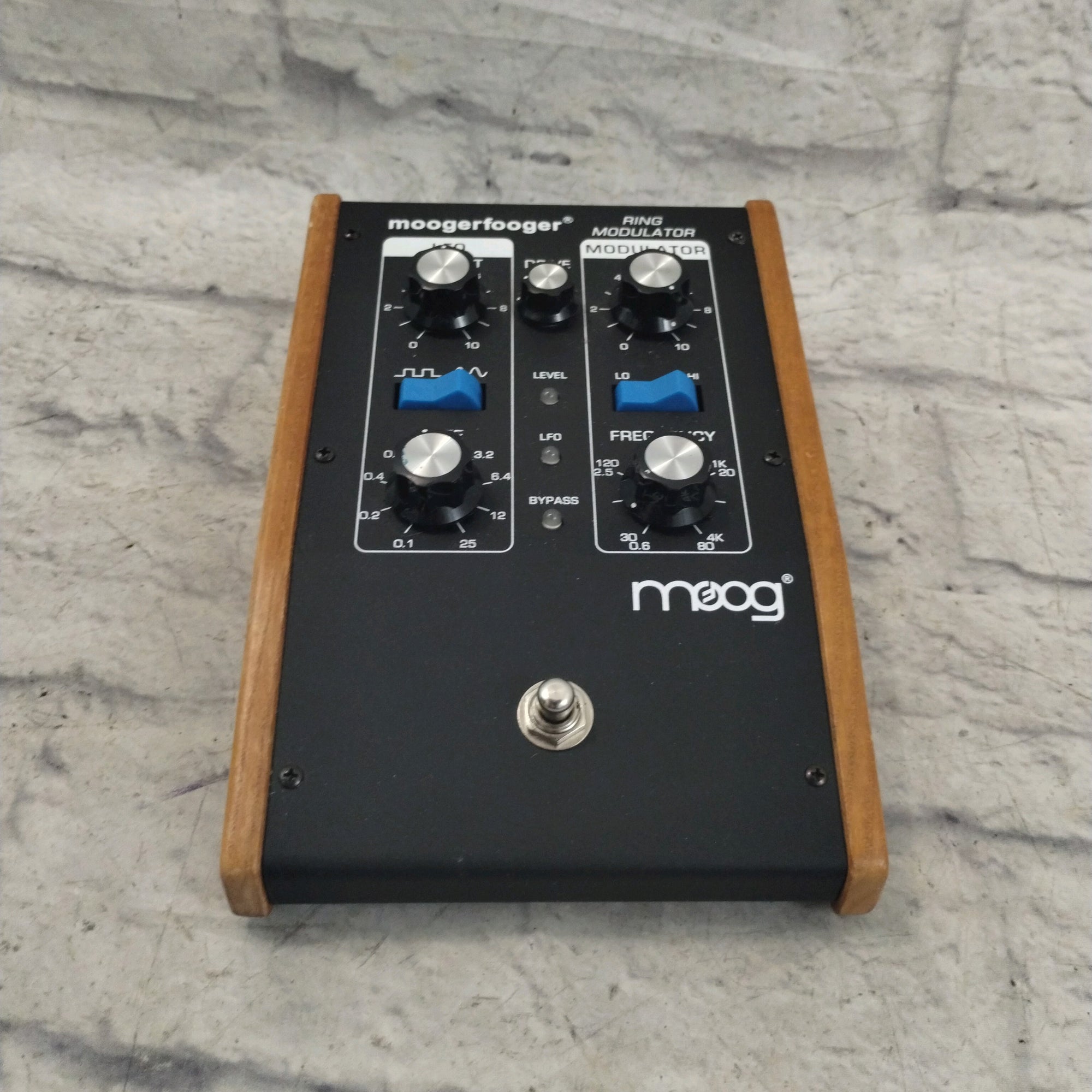 Moog MoogerFooger MF-102 Ring Modulator Pedal