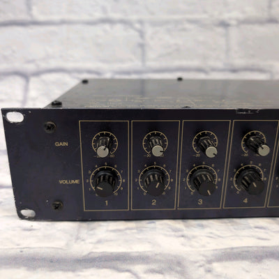 Yamaha Professional Series Mixer Model m206