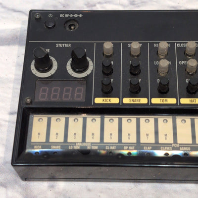 Korg Volca Beats Analog Rhythm Machine