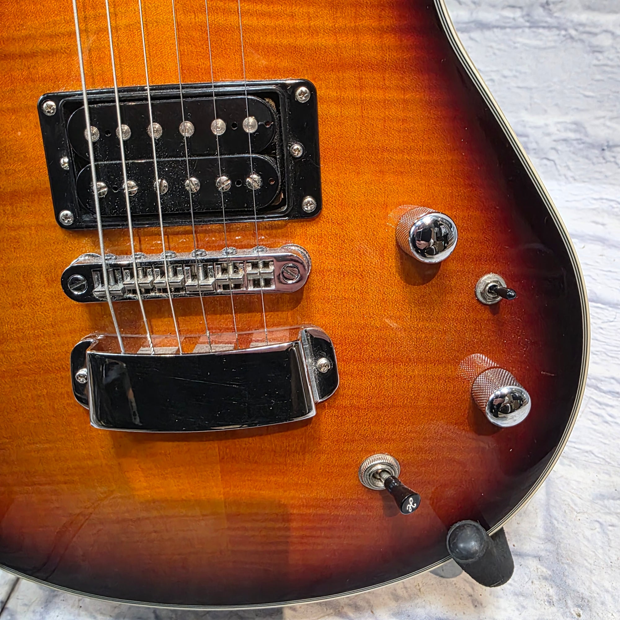 Hagstrom Ultra Swede Sunburst Electric Guitar