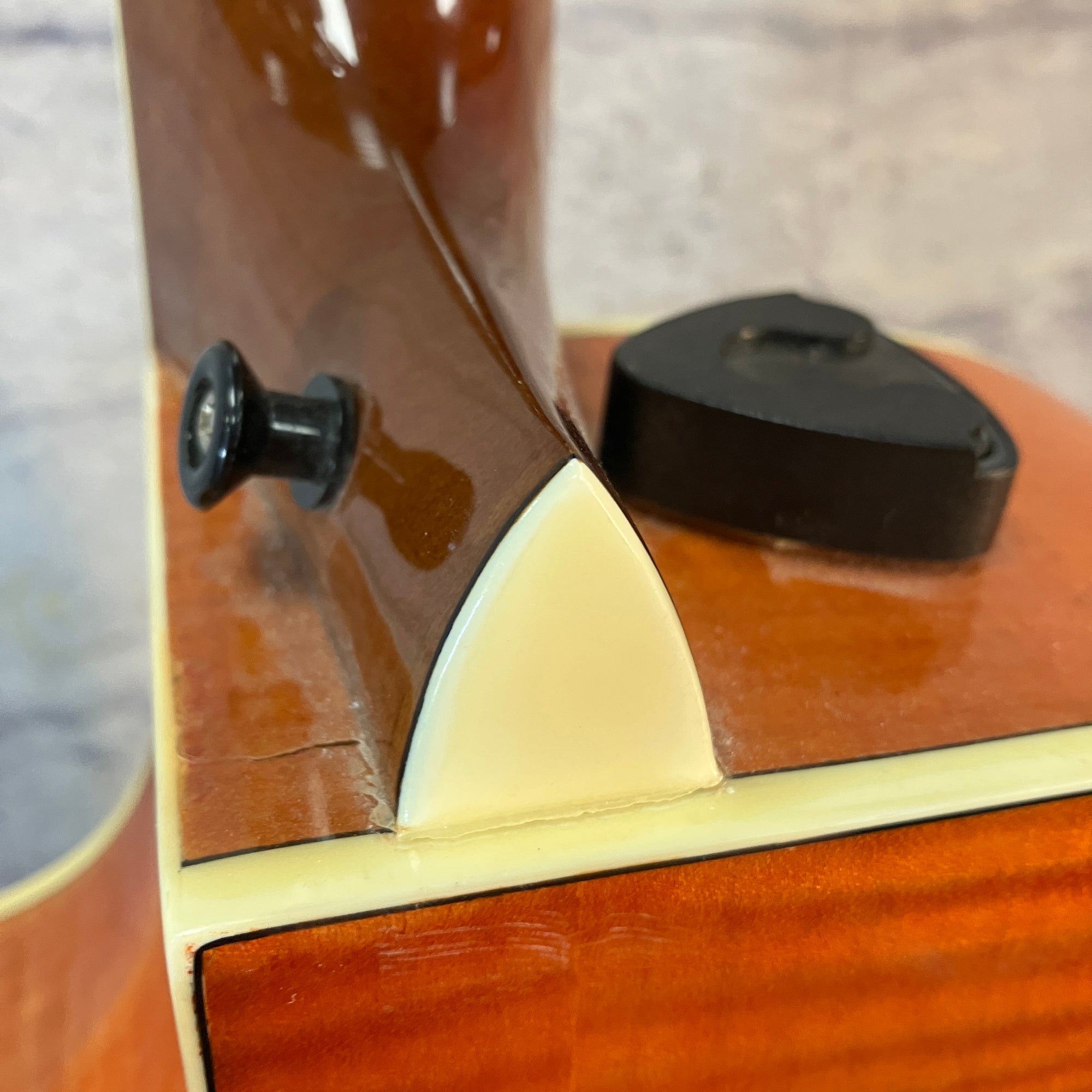 DBZ VRN DCFM Acoustic Guitar