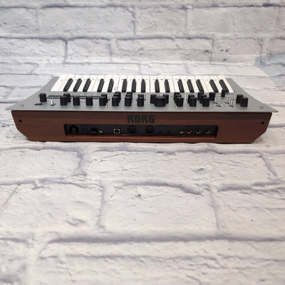 Korg Minilogue 4-Voice Polyphonic Analog Synthesizer