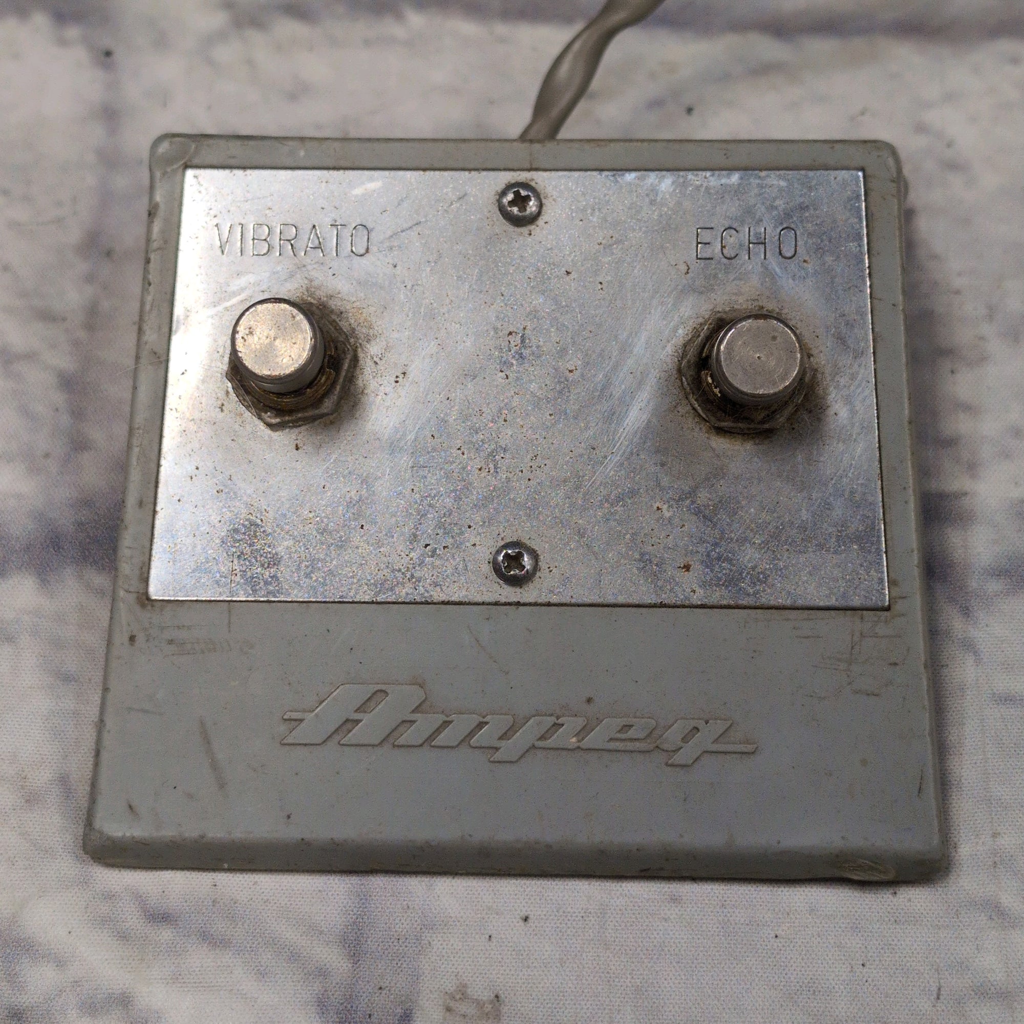 Ampeg G-12 Gemini I 2-Channel 22-Watt 1x12" Guitar Combo Vintage 1964