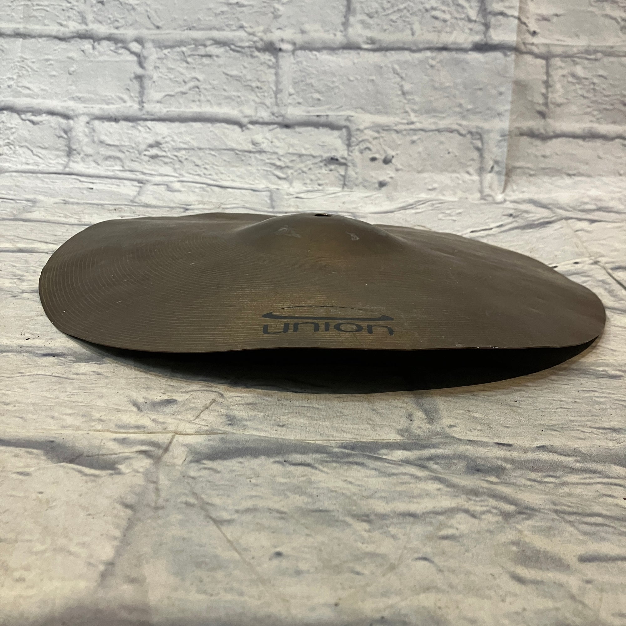 Union Drums 16" Crash Cymbal