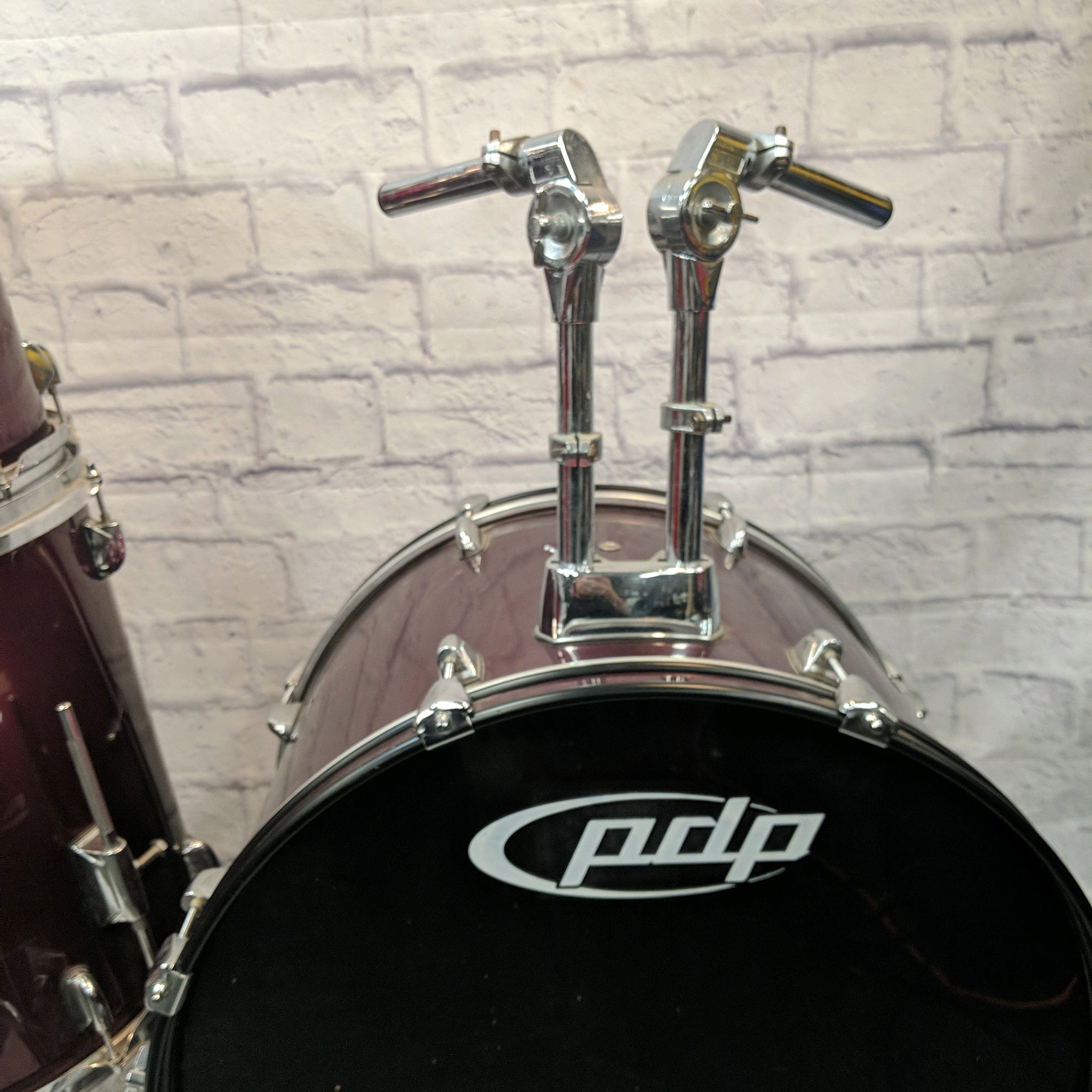 PDP Pacific Drums & Percussion 5pc Drum Set Dark Red