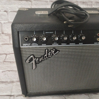 Fender 15G Practice Guitar Amp Guitar Combo Amp