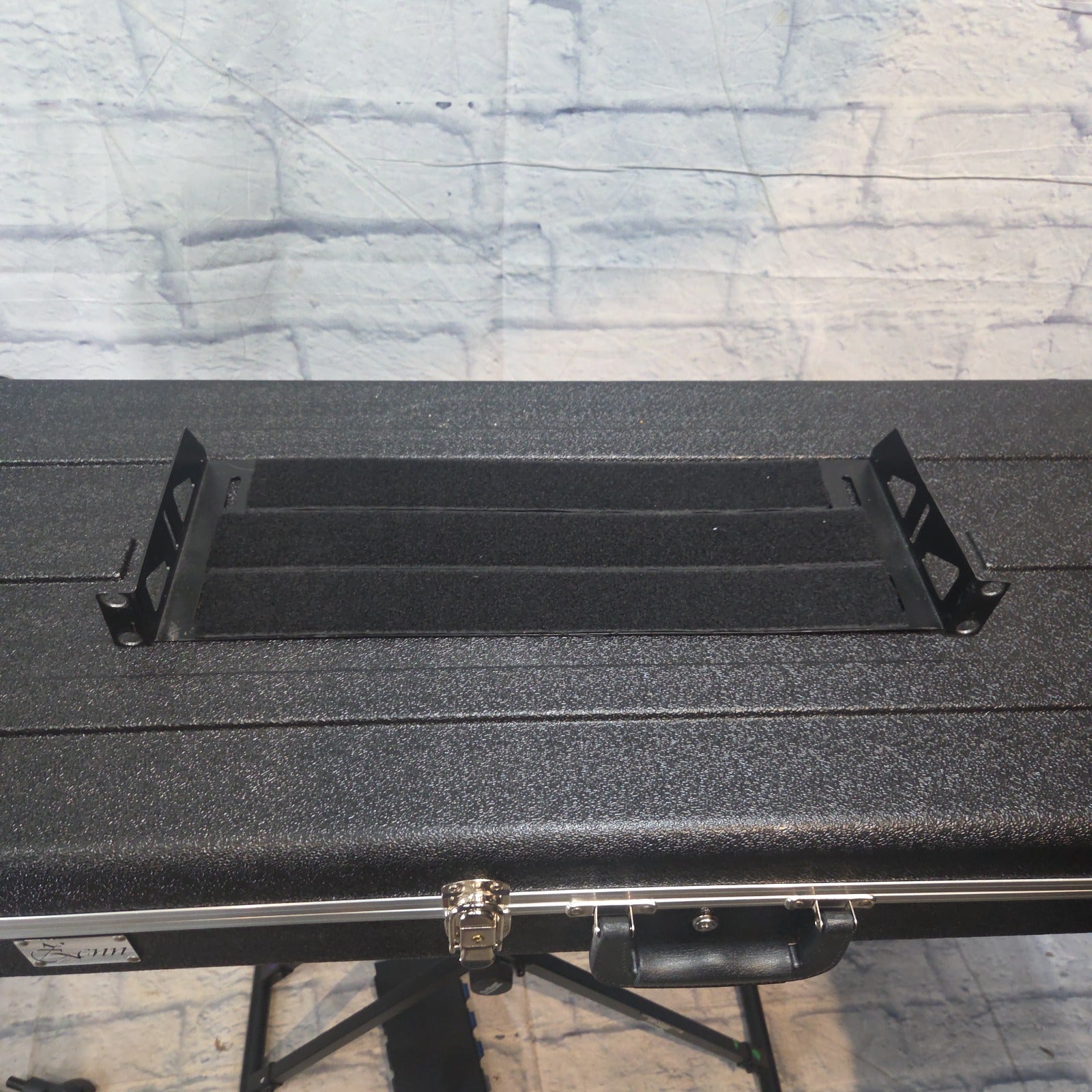 Unknown Rack Mount Rackmount Synth