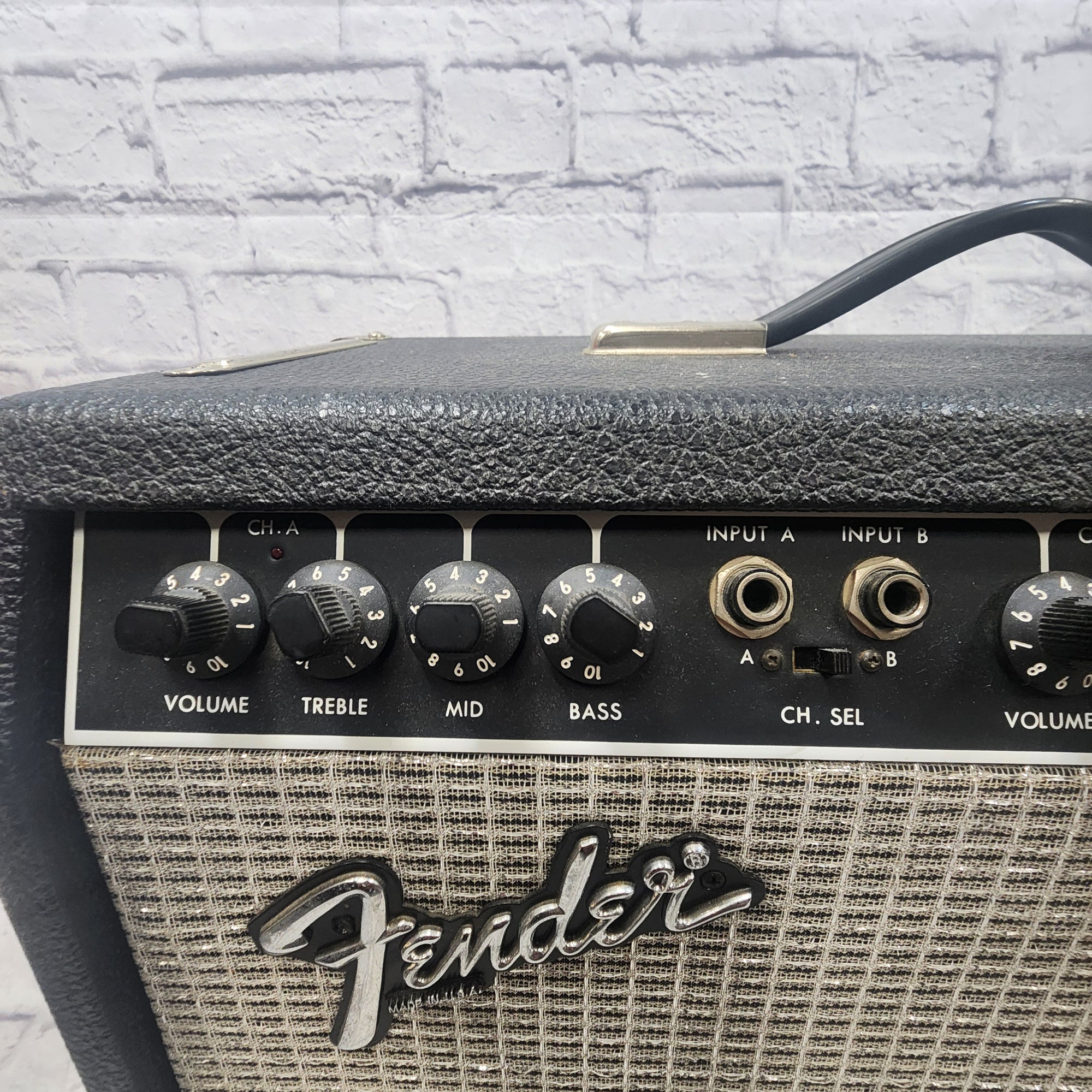 Fender Stage Lead 2 2-Channel 100 watt Solid State