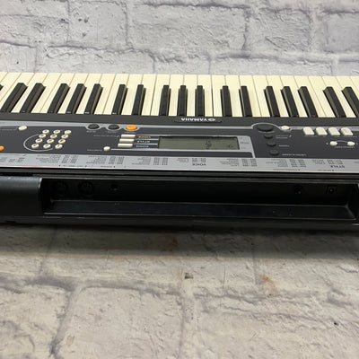 Yamaha Portatone YPT-210 Electronic Keyboard