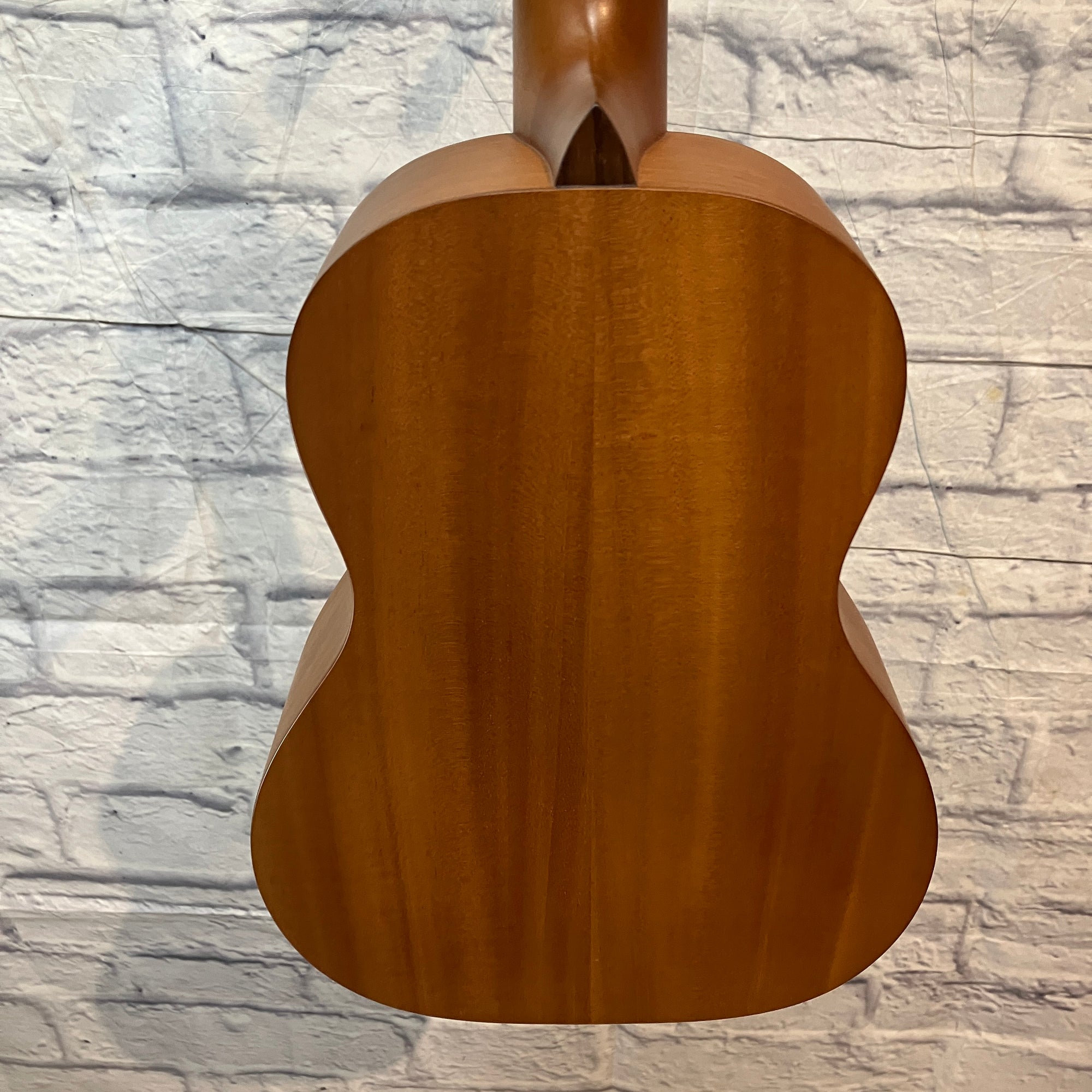 Pono MT Tenor Ukulele w/ bag