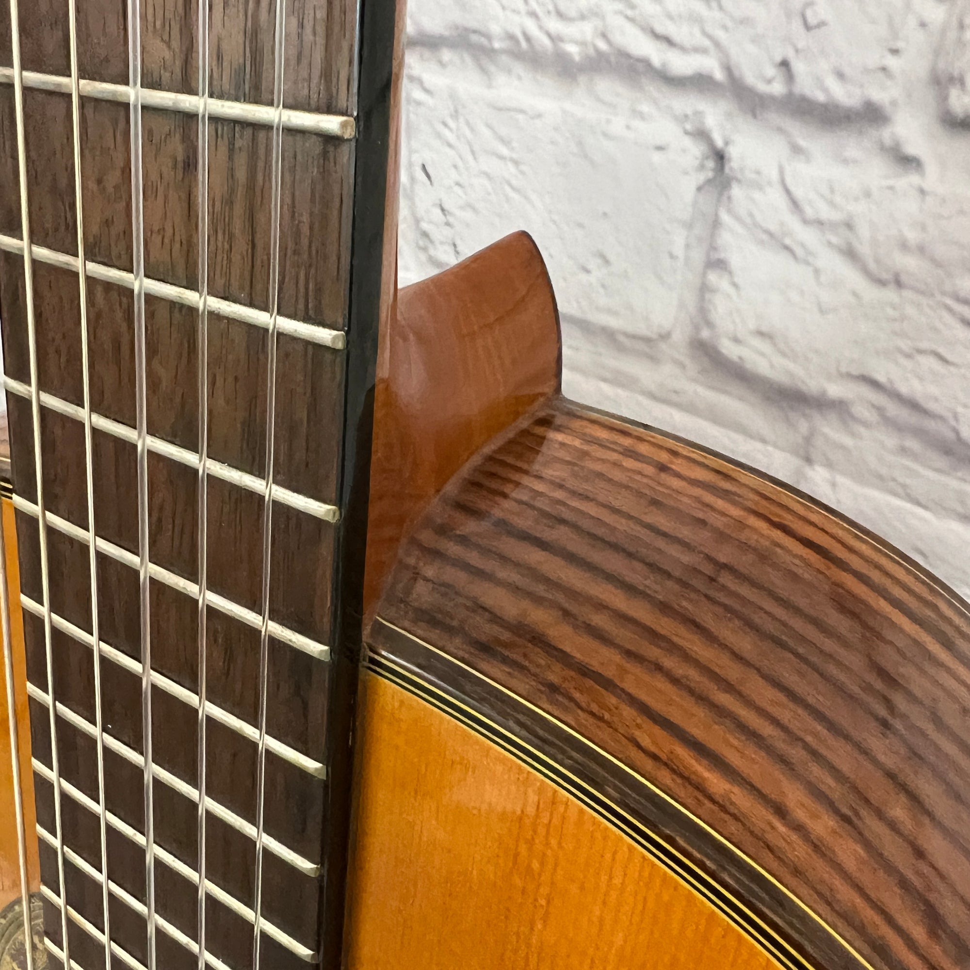 Dauphin 24 Classical Acoustic Guitar w/ Case