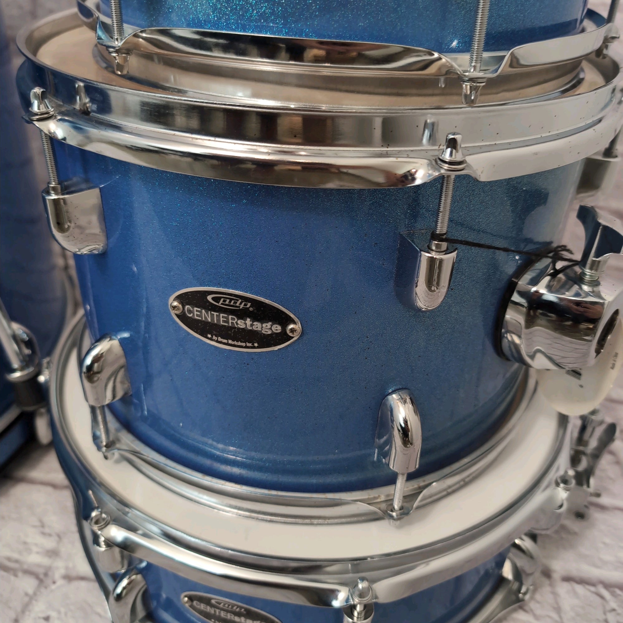 PDP Pacific Drums & Percussion Centerstage Drum Kit - Blue Sparkle - 22/16/14/12/10