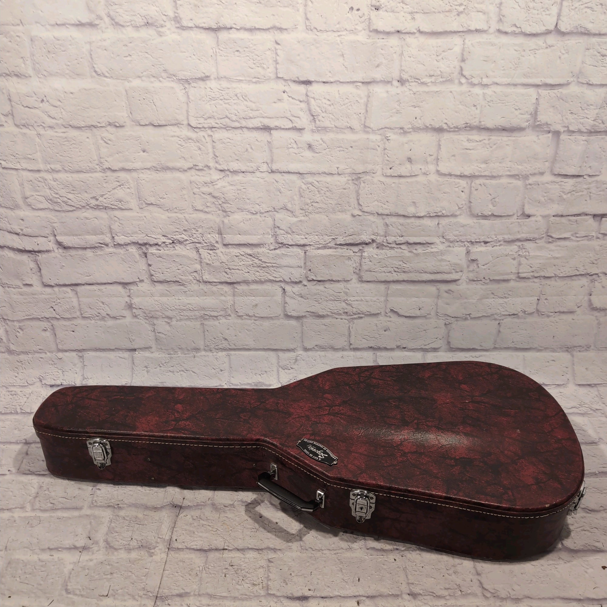 Segovia Classical Acoustic Guitar Hard Case