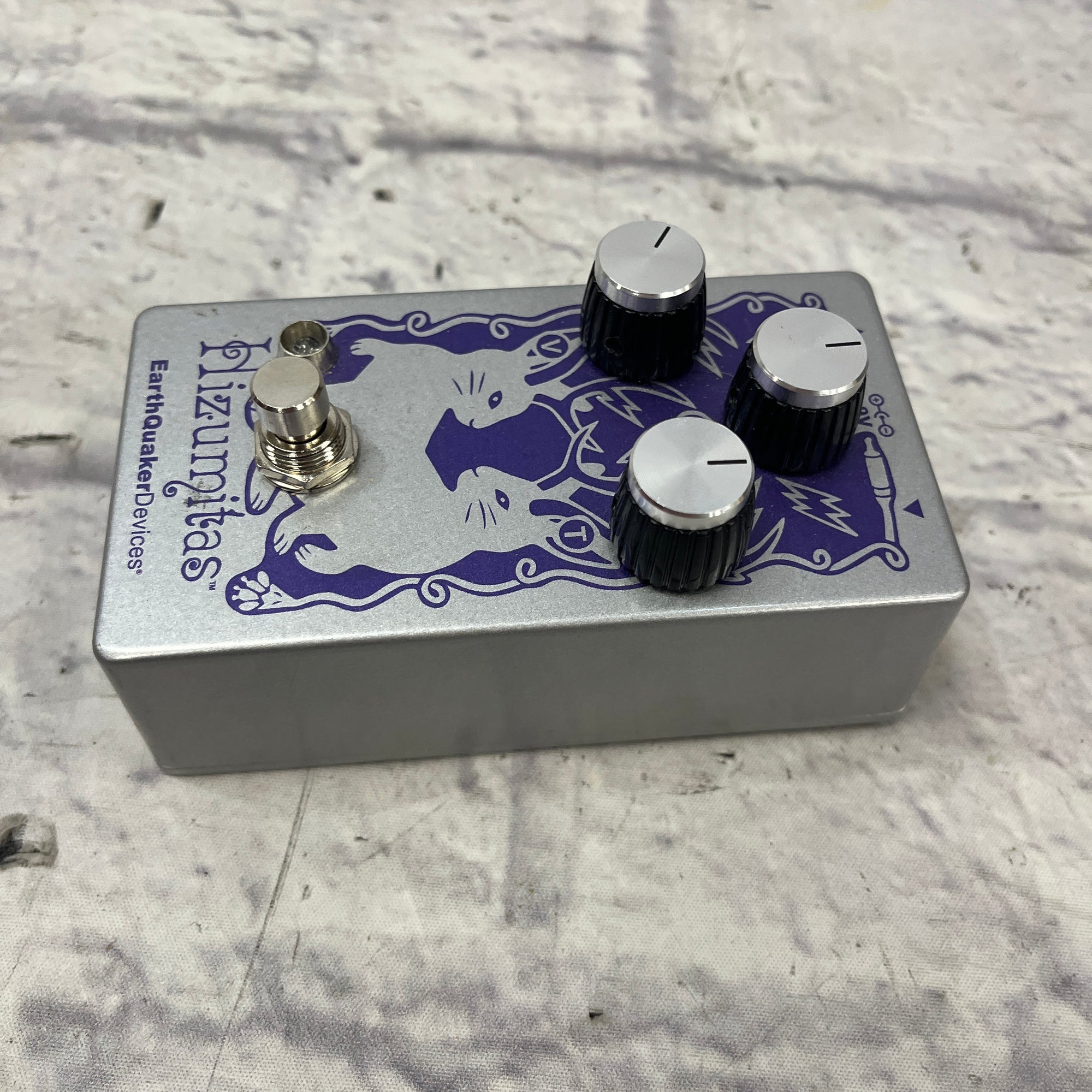 EarthQuaker Devices Hizumitas Fuzz Pedal