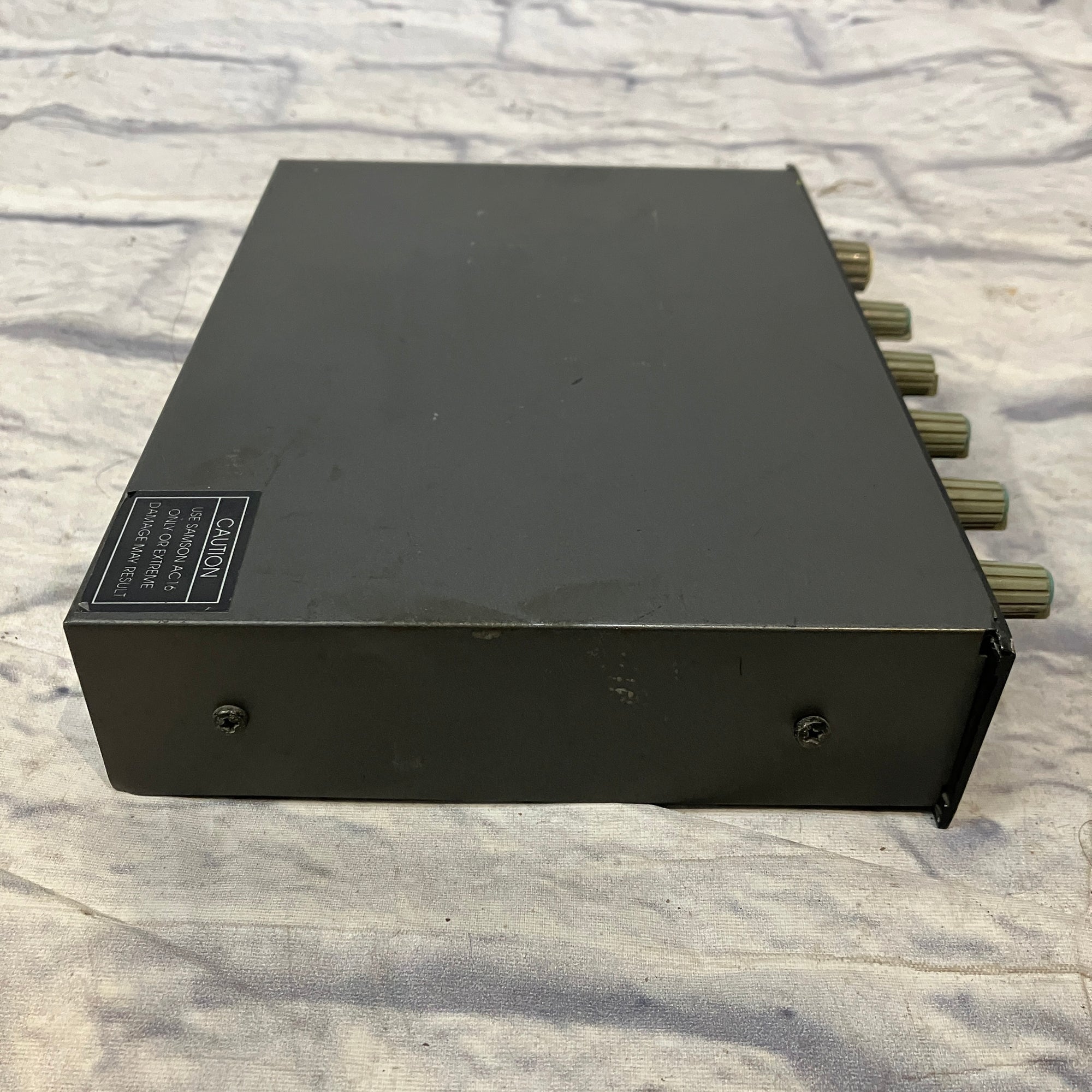 Samson Q5 Headphone Amp