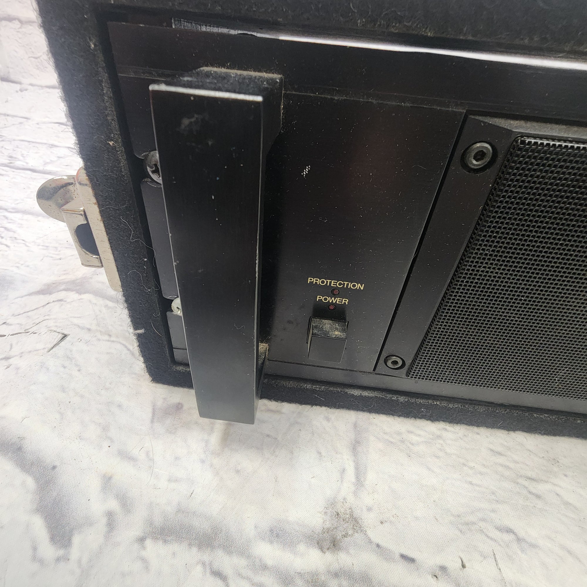 Yamaha P2150 Power Amp