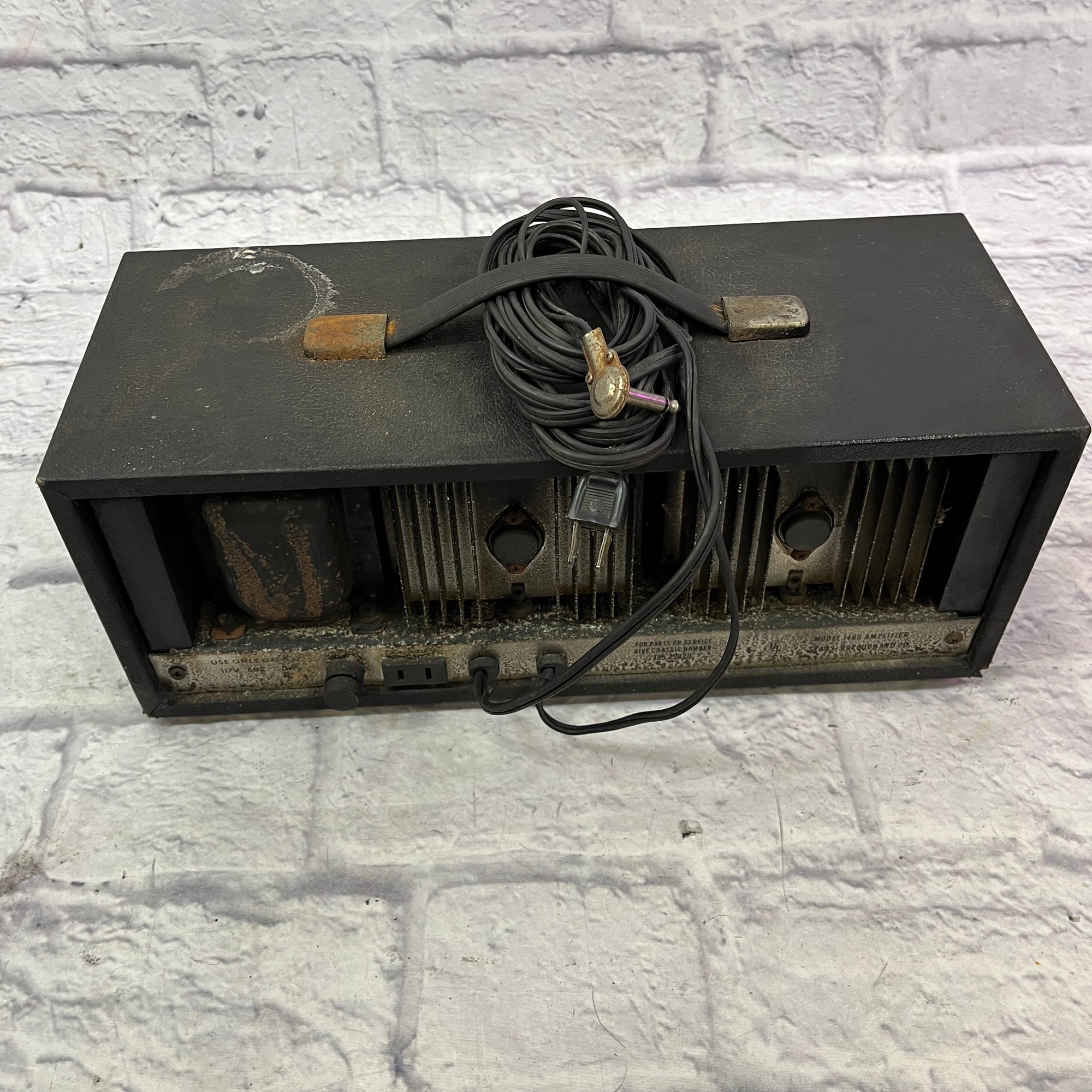 Silvertone 1466 Bass Amp Head