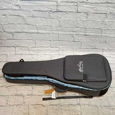 Martin Martin D Jr-E Dreadnought Acoustic/Electric Guitar with Gig  Acoustic Guitar