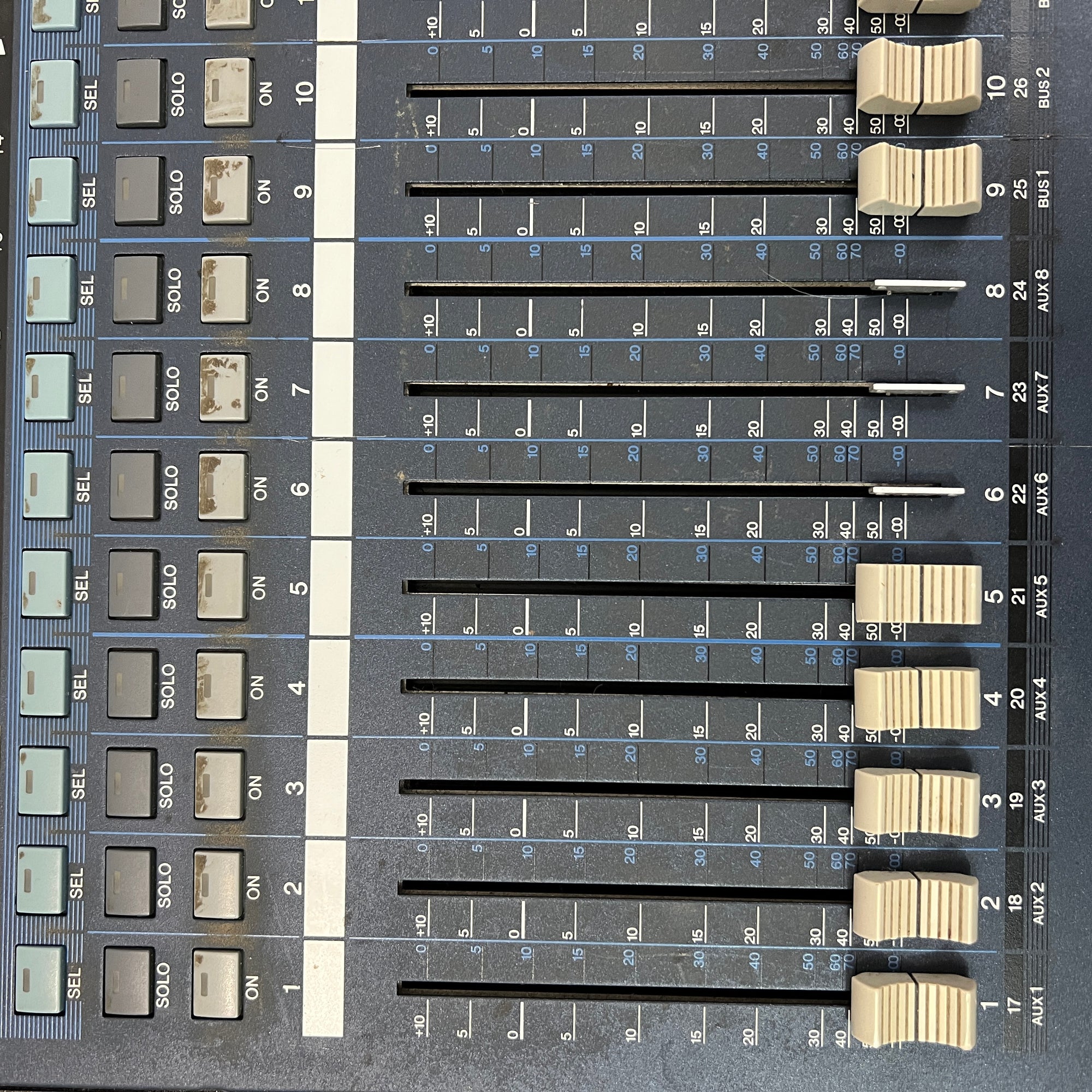 Yamaha O1V96 Mixer - Evolution Music