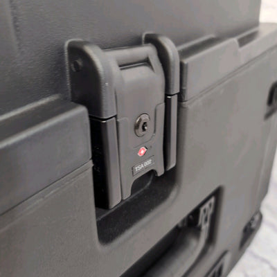 SKB 1SKB-R104W 10U x 4U Rolling Compact Rig Mixer Rack Case