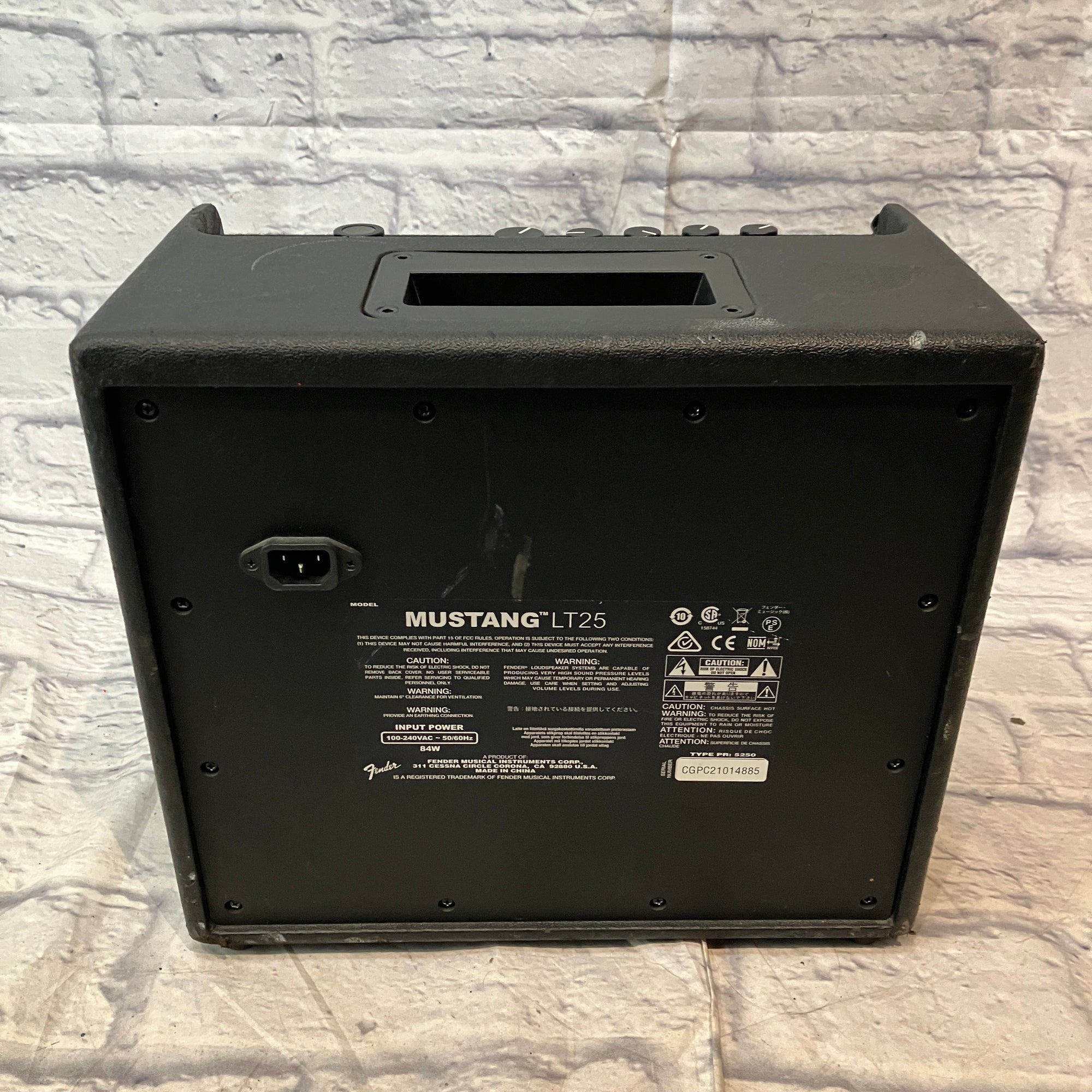 Fender Mustang LT25 25-Watt 1x8" Digital Modeling Guitar Combo Amp