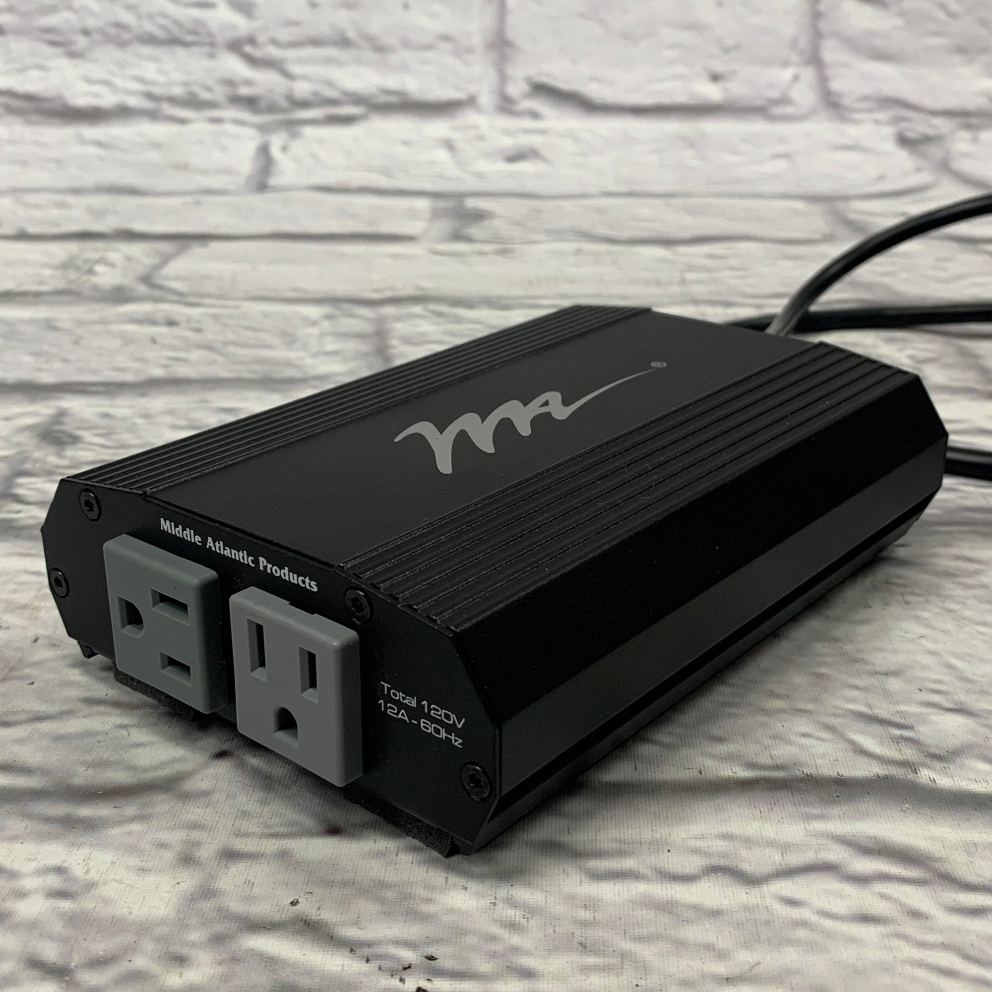 Hal Leonard Essential Elements for Strings  Violin Book 1