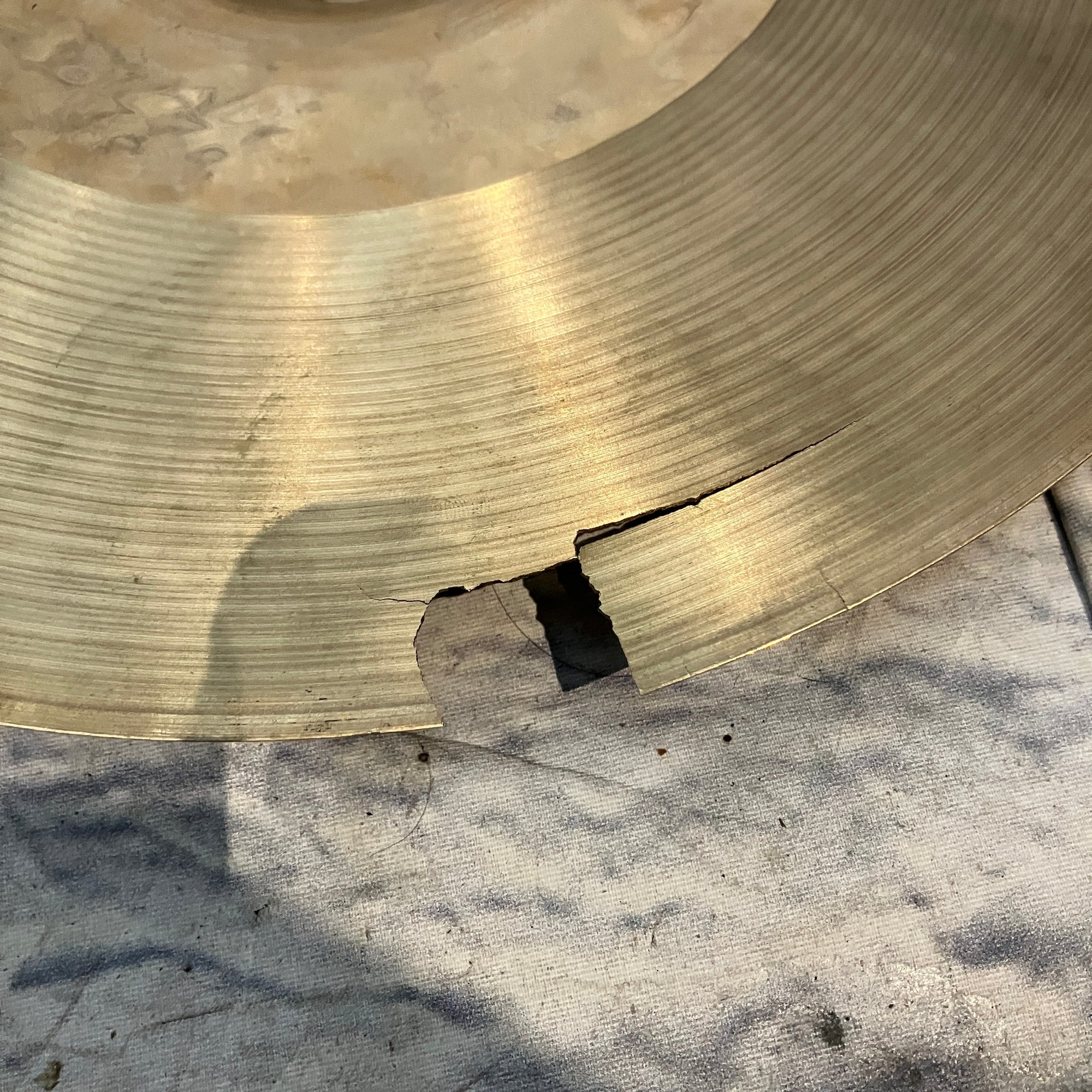 Zildjian 13" K Custom Hybrid Hi Hat Pair - CRACKED