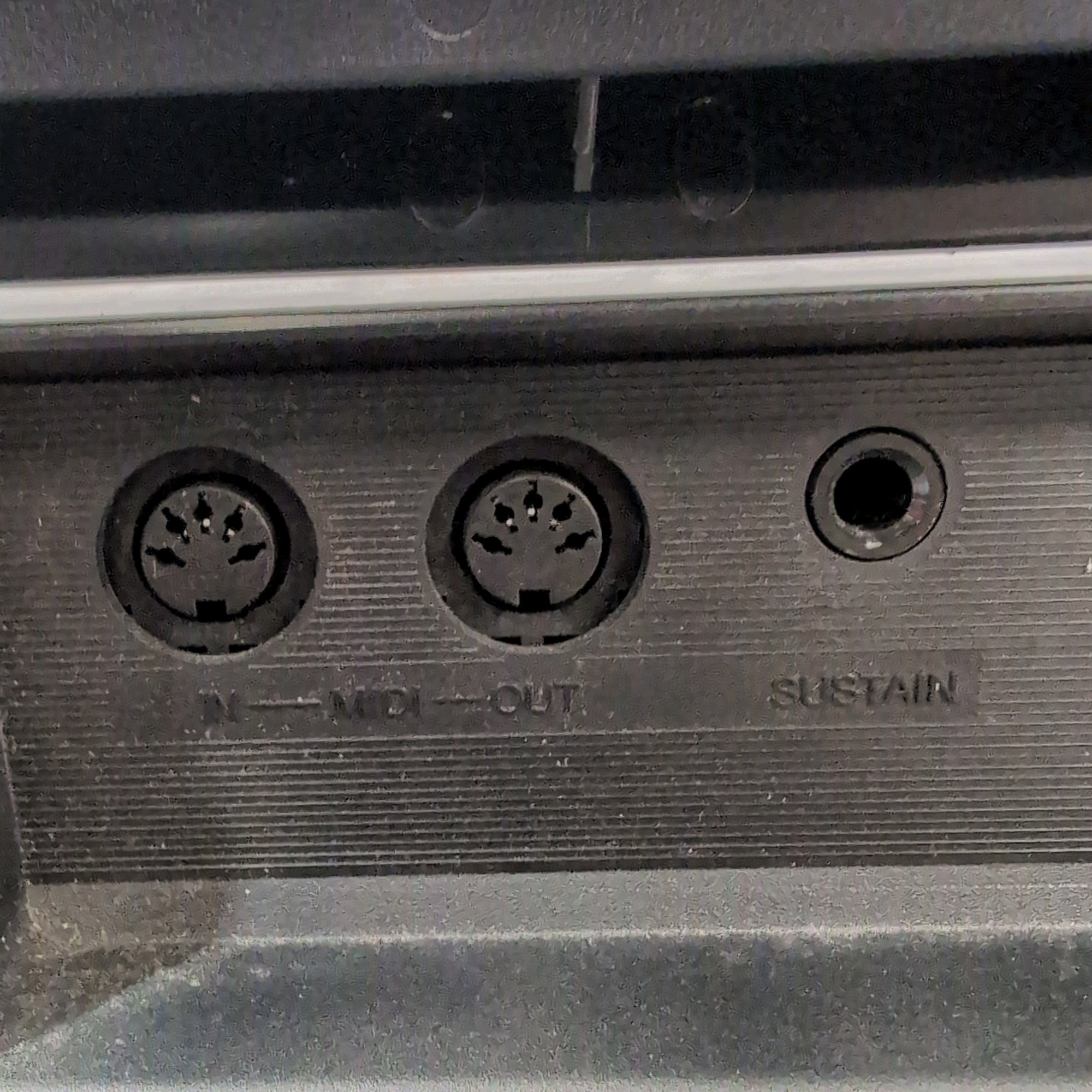 Yamaha PSR-175 61 Key Keyboard