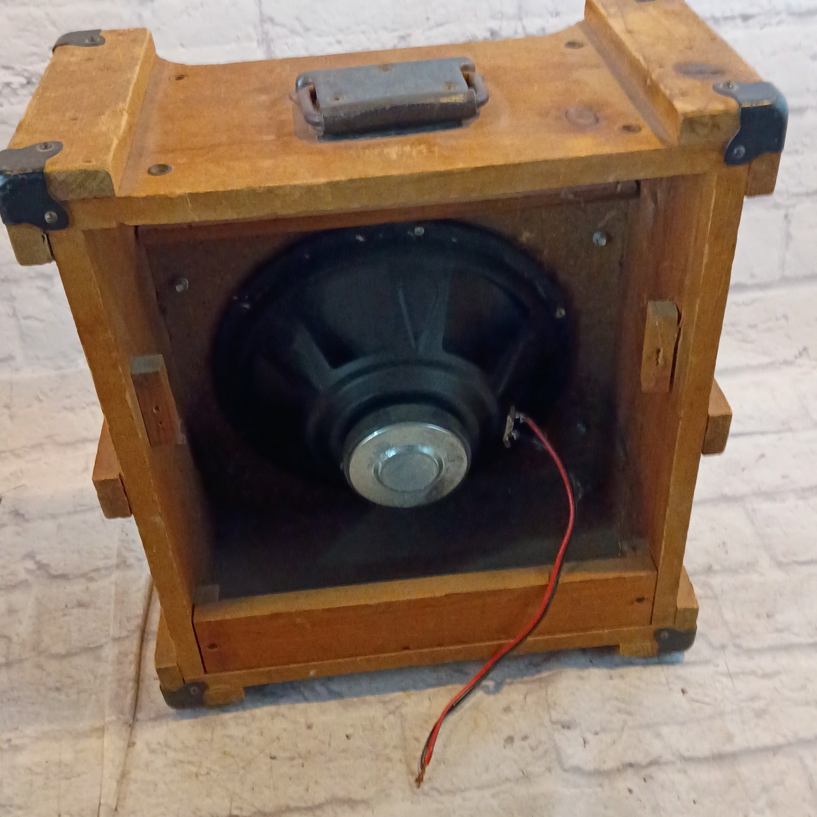 Crate Vintage Kicker Combo Amp Cabinet with Speaker