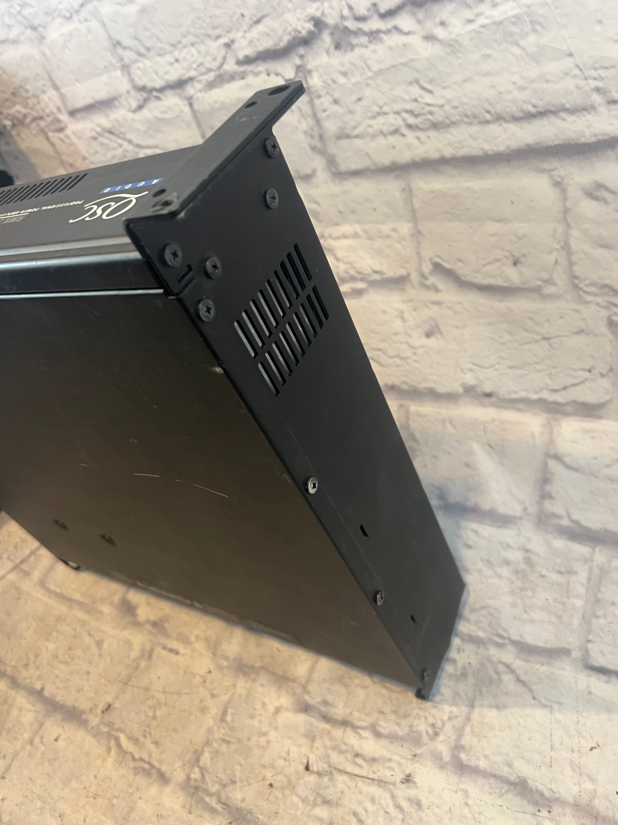 QSC RMX 2450 Power Amp